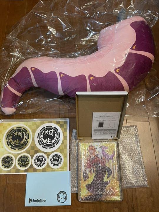 Amazon.co.jp: 桐生ココ 活動一周年記念グッズ 全部セット