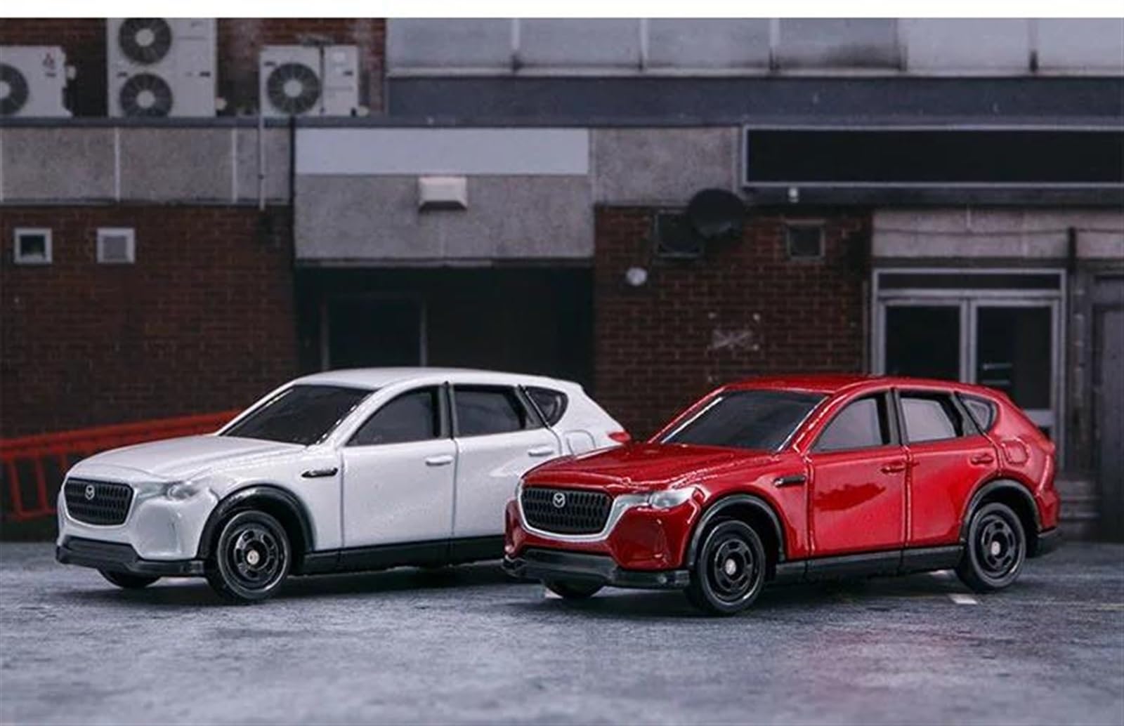 Amazon | ミニカー スケールモデルカー 1:64 マツダ CX-60 SUV 合金車