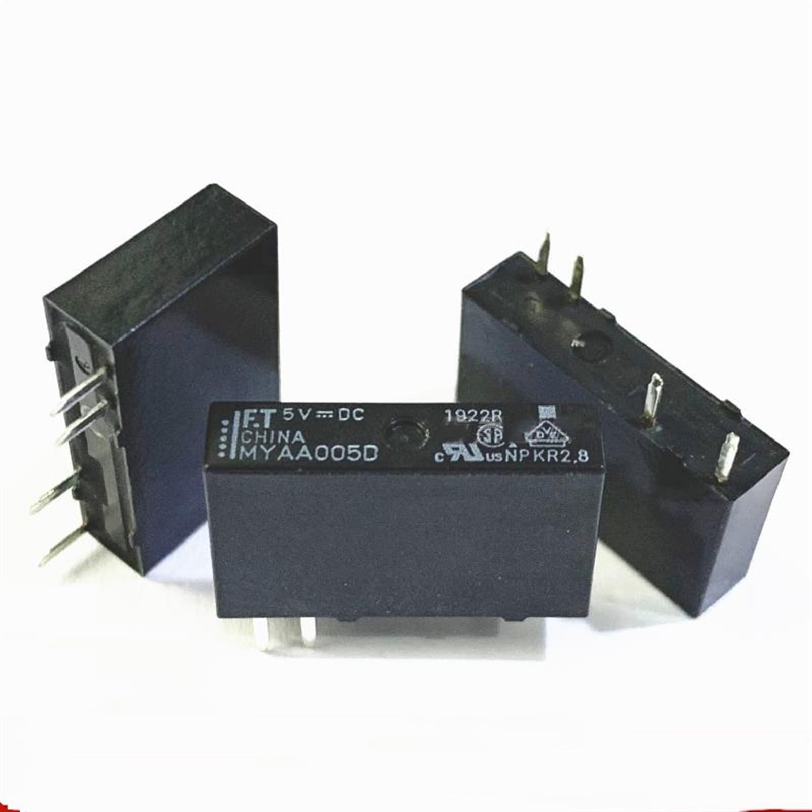 Relais 5V CC 4 broches MYAA005D pour circuit imprimé et domotique Arduino