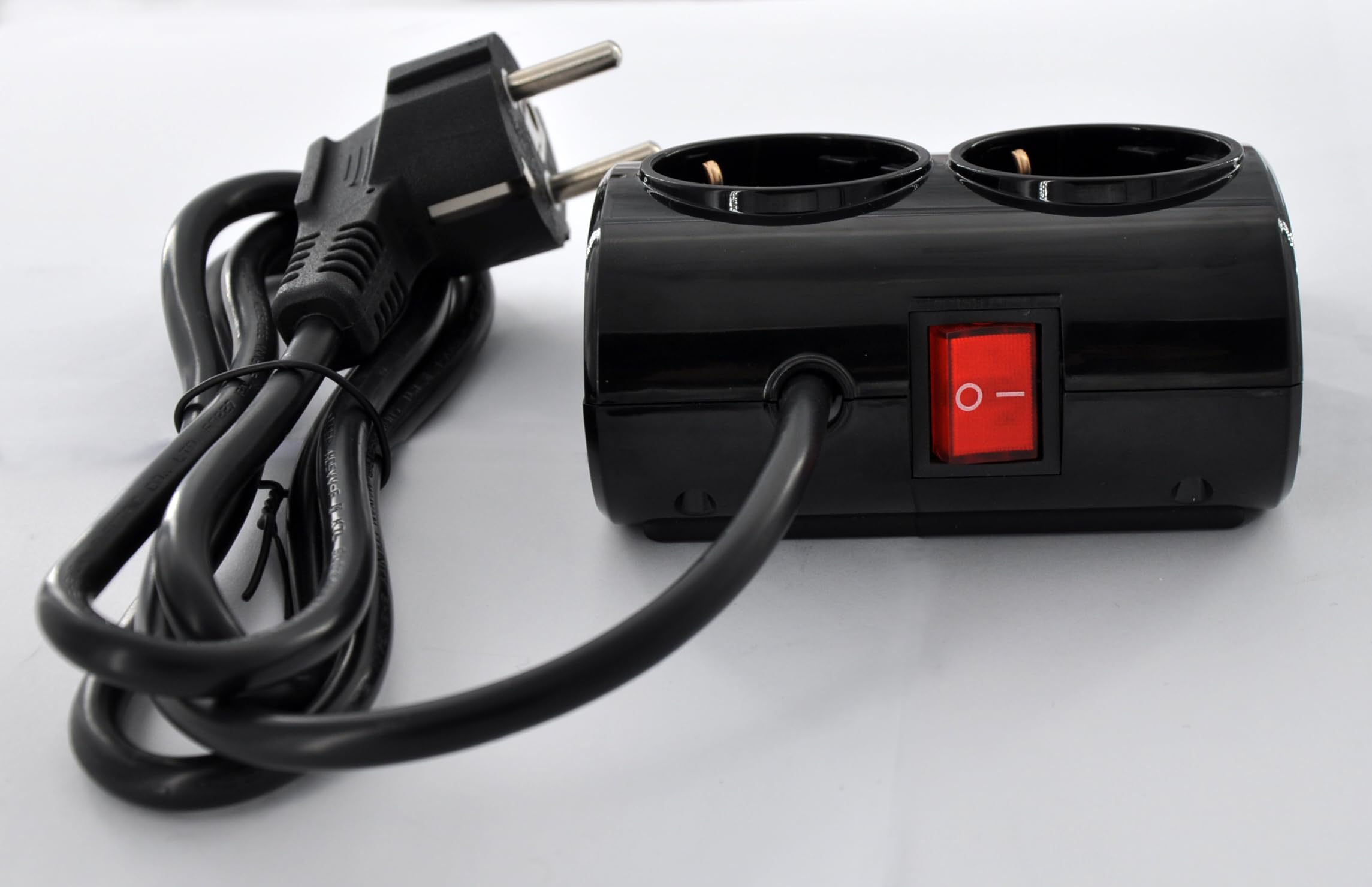 Ewent Multipresa da scrivania/tavolo con 2 Prese Schuko e 2 porte USB-A e 1 porta USB-C, Interruttore ON/OFF, 3680W, Protezione da Sovraccarico, Spina Schuko 16A e cavo da 1.5mt, Nera