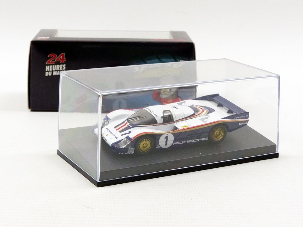 Spark Porsche 956 Y099 Rothmans – Winner Le Mans 1982