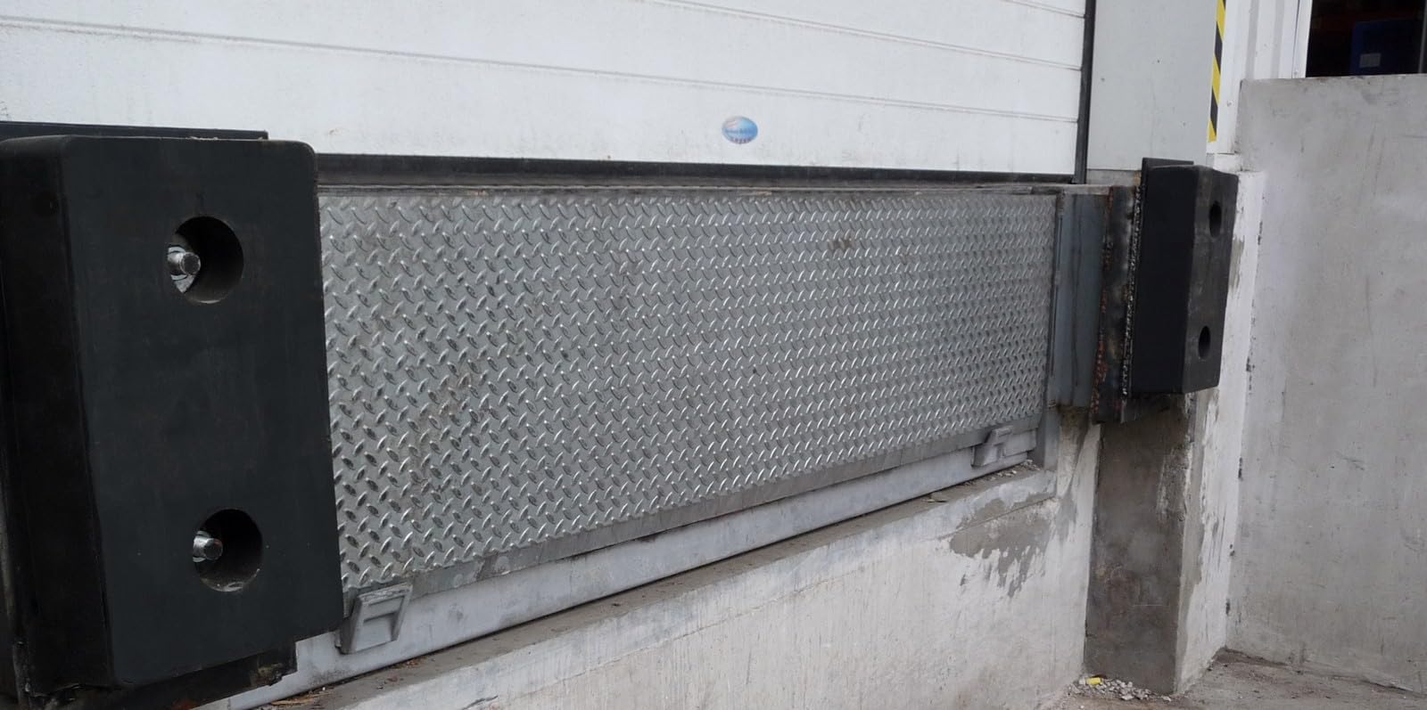 Butée de protection pour quai de chargement - 500 mm - Caoutchouc robuste et antichoc - Durable et sécurisé