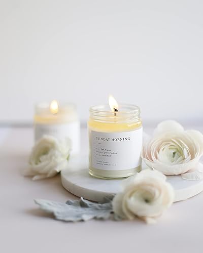 Miniatura 4 de Brooklyn Candle Studio Sunday Morning - Vela minimalista  Vela perfumada de lujo de cera de soja vegana, vertida a mano en los Estados Unidos,