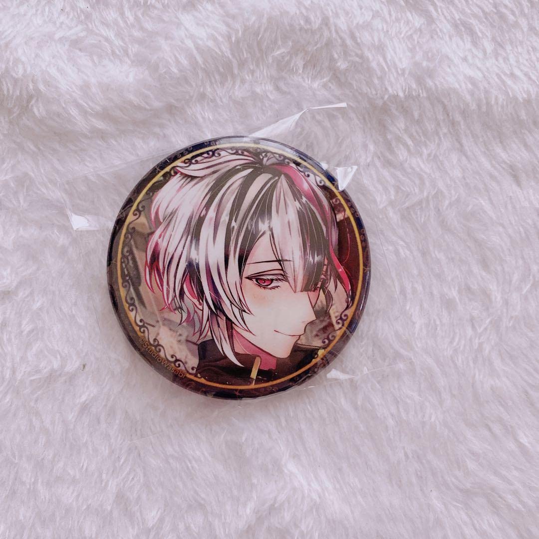 Amazon.co.jp: 悪魔執事と黒い猫 あくねこ ベリアン 缶バッジ : おもちゃ