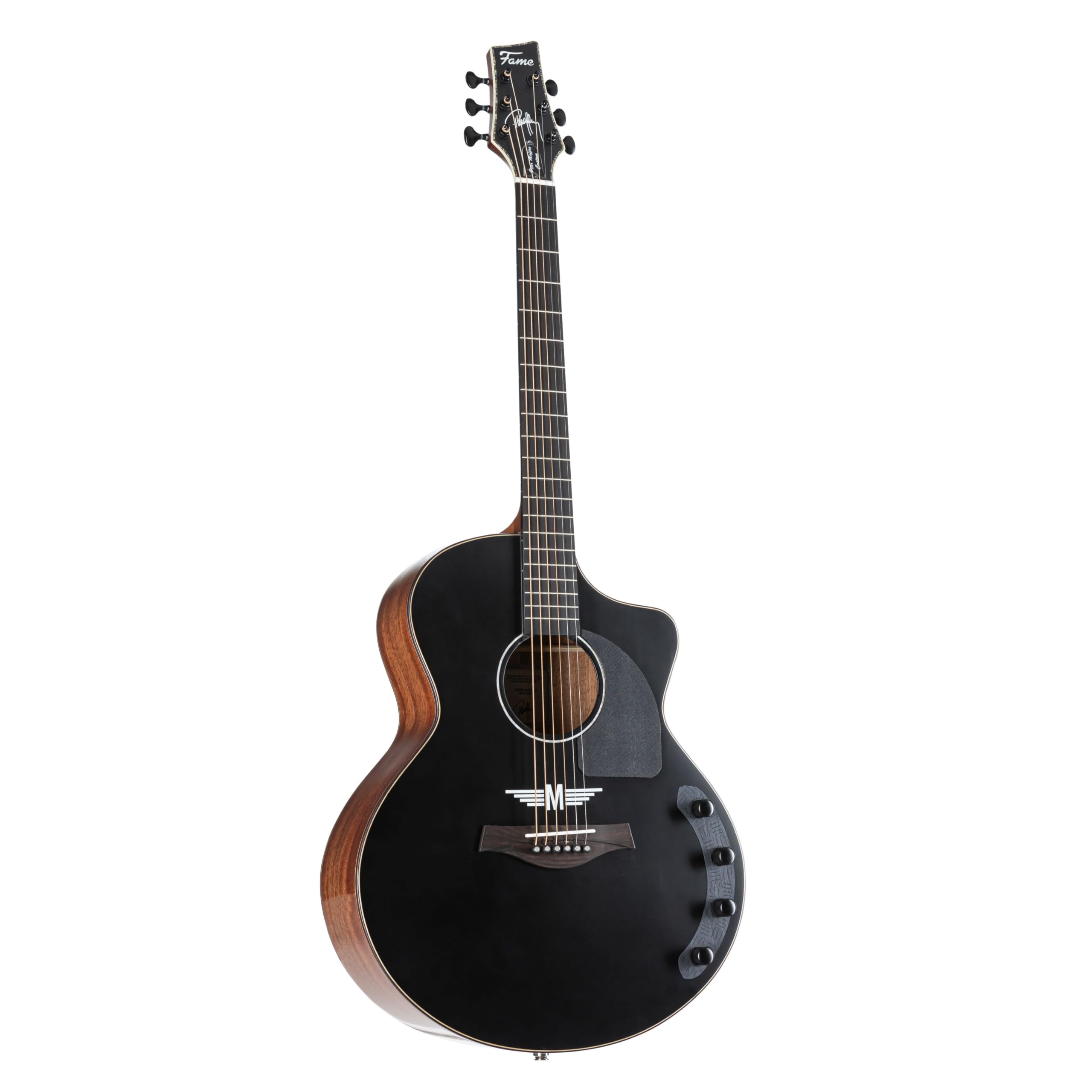 Fame Signature Westerngitarre, Grand Auditorium Cutaway, massive Fichtendecke, Mahagoni-Korpus, Custom Electronics Preamp, 6 Saiten, inkl. Gigbag, mattes Finish, 43mm Sattelbreite