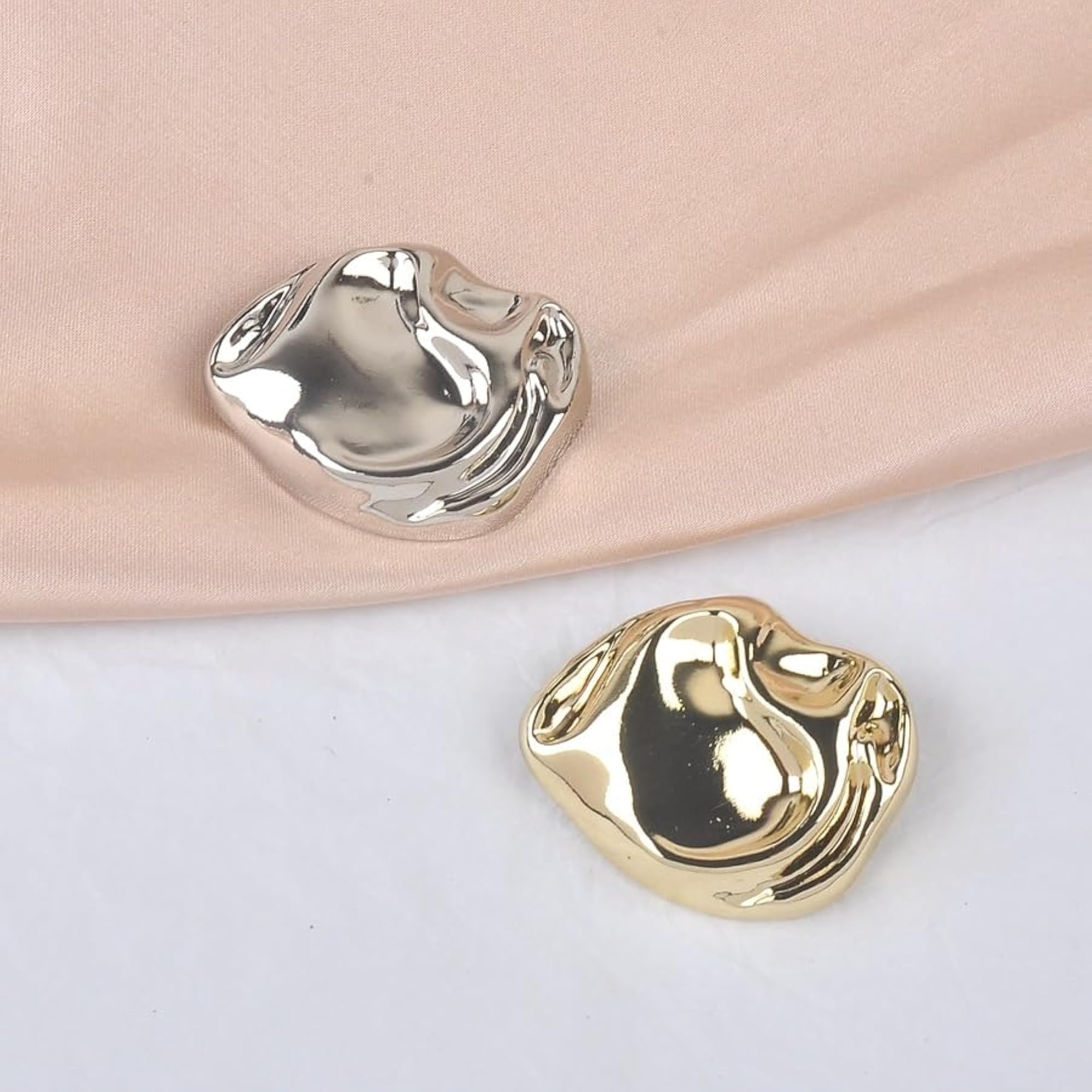 Special Shaped Decorative Brooch Pin for Jackets & Coats