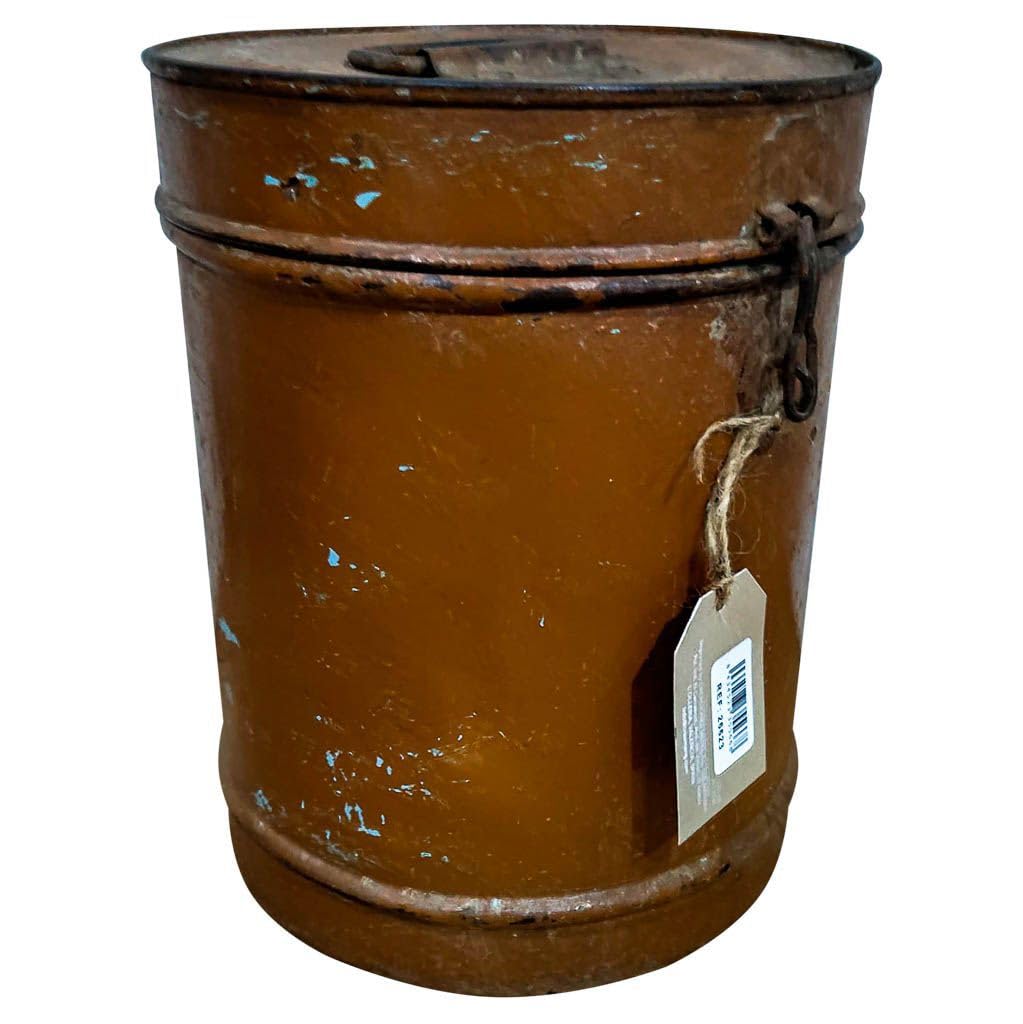 Bidon de metal rustique vintage avec finition artisanale unique