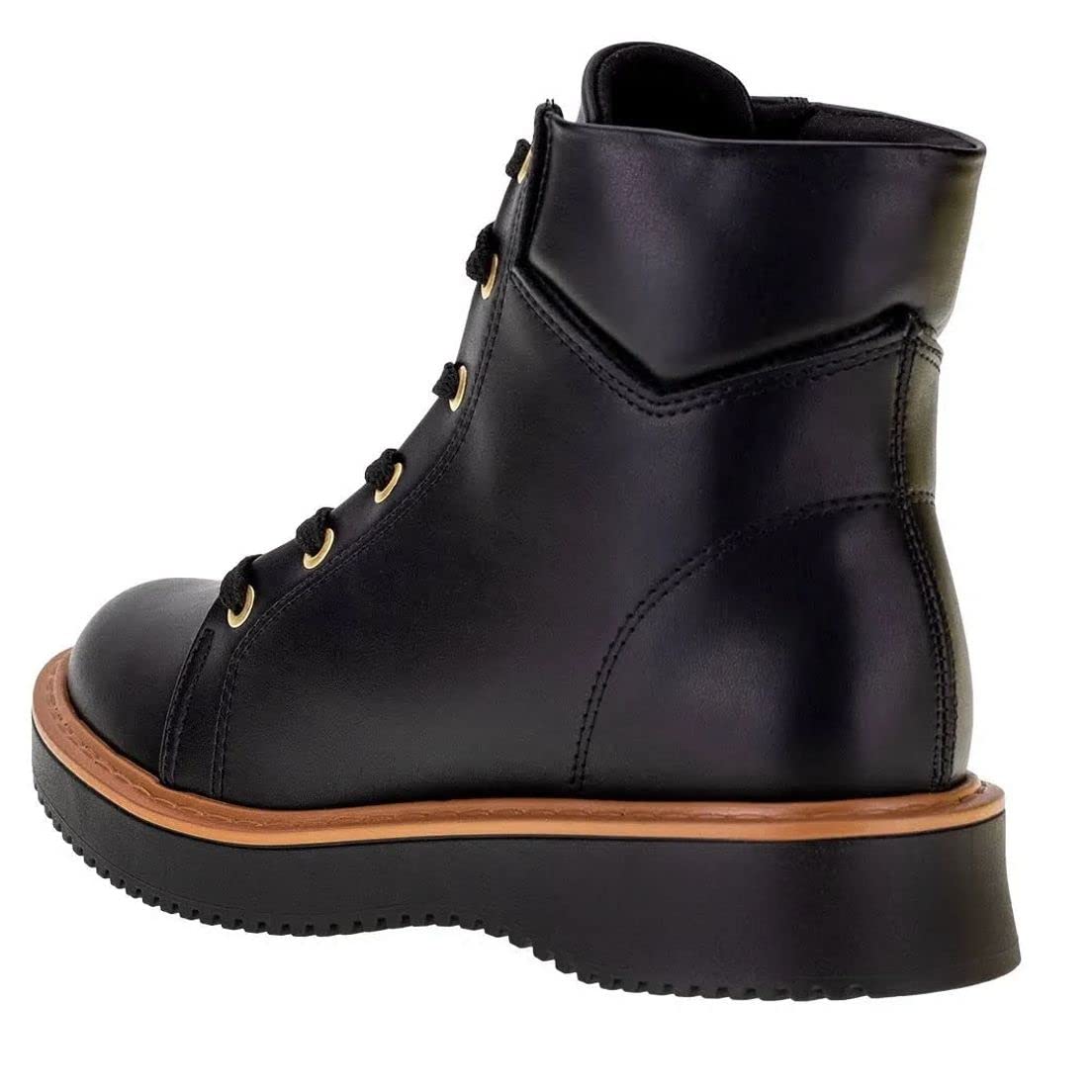 Bota Coturno Feminina Moleca 5339.204 Preta em promoção! Veja a oferta e mais achadinhos de Botas 4 Hoje é o melhor dia para comprar Bota Coturno Feminina Moleca 5339.204 Preta com aquele preço maroto! Promoção! Aproveite a oferta! 4