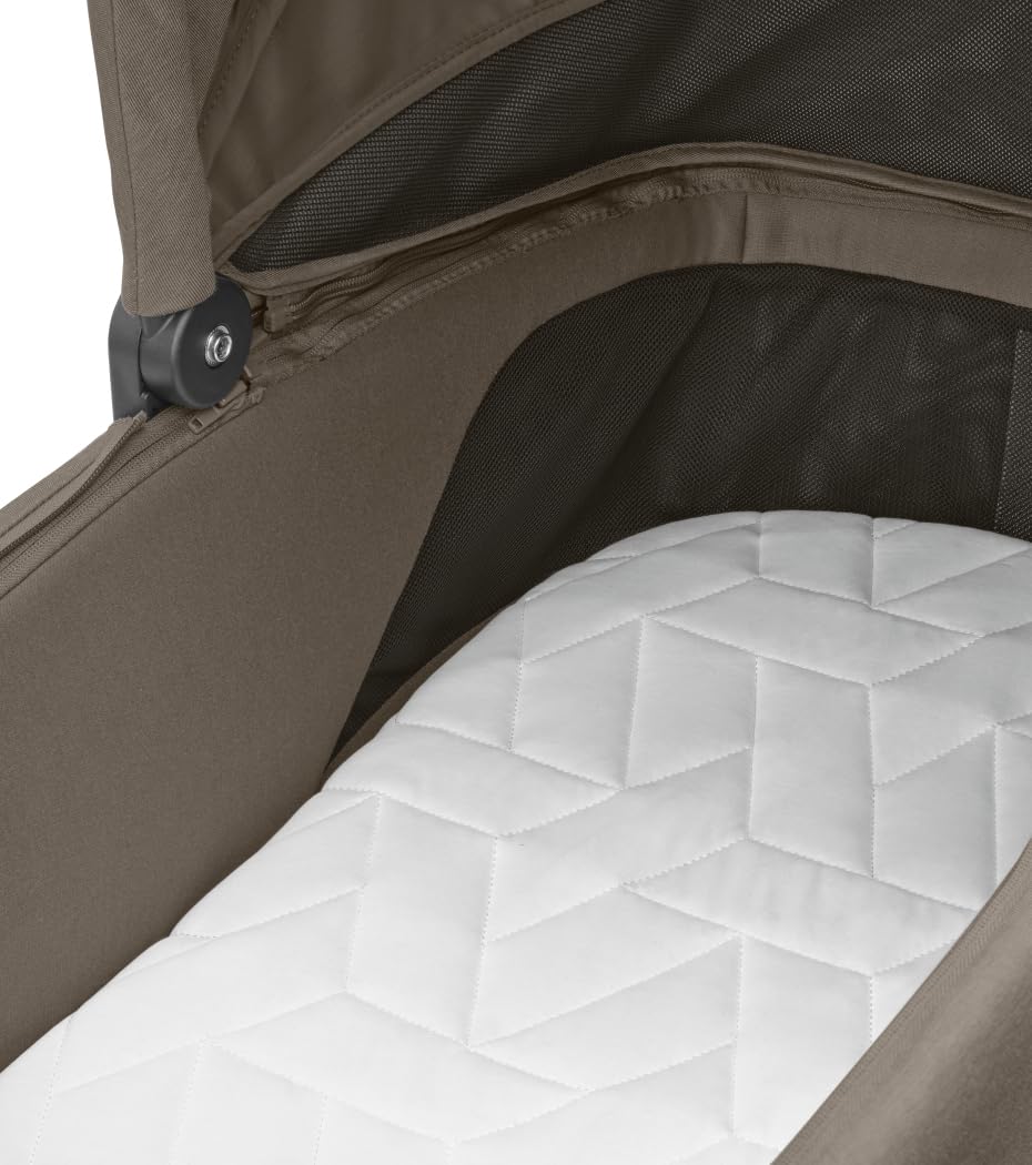 Maxi-Cosi Oxford Plus Cochecito 2 en 1, incluye el capazo, 0-4 años, 0-22 kg, Plegado compacto, Asiento espacioso, reclinación ergonómica, Suspensión de última generación,Amplia cesta, Twillic Truffle