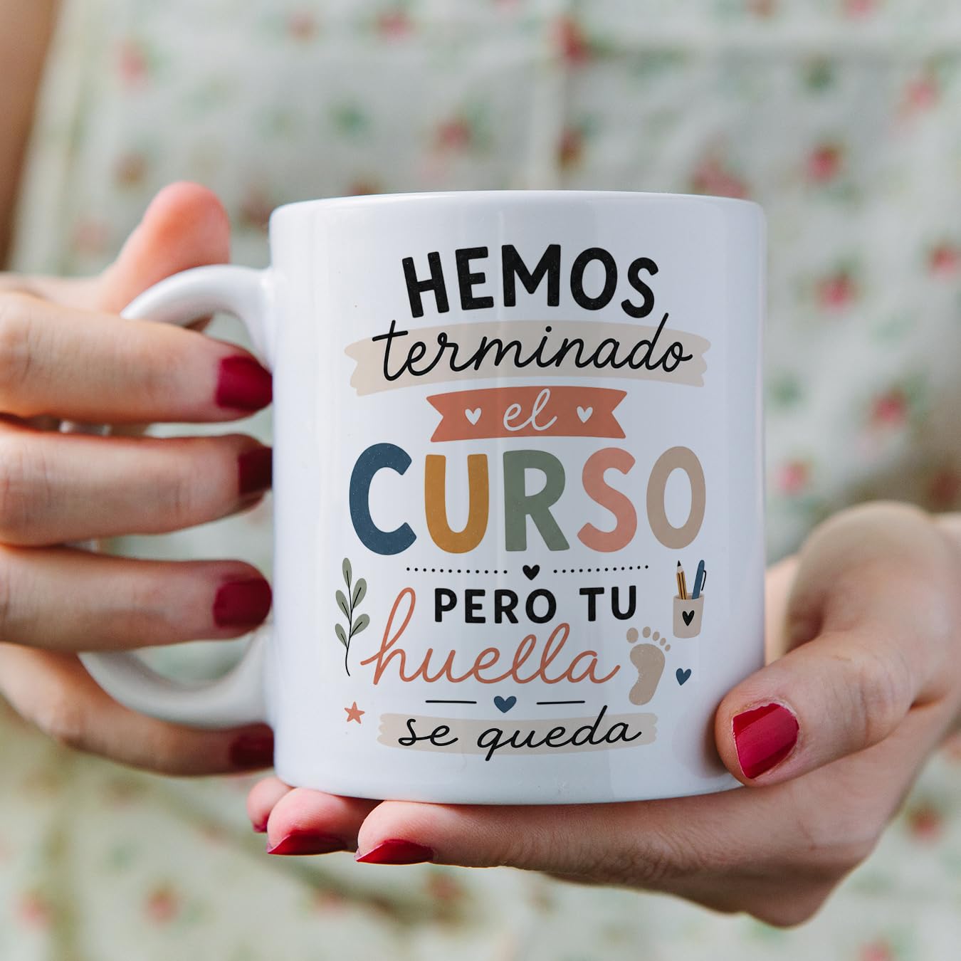 MUGFFINS taza profesor frase Hemos terminado el curso pero tu huella se queda en Español regalo profe original detalle agradecimiento fin de curso Enseñanza v1