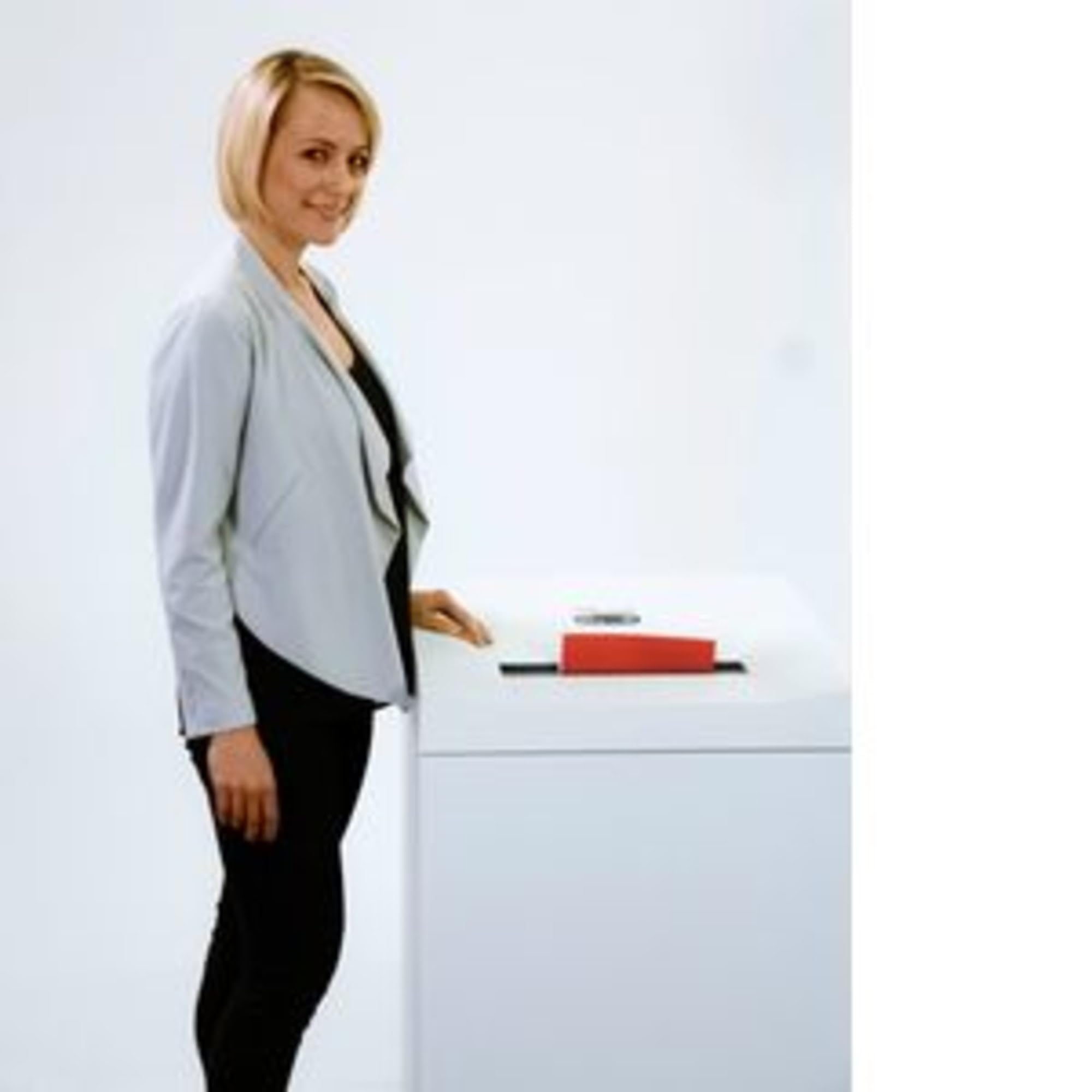 HSM2363 - HSM Pure 630c Cross-Cut Shredder