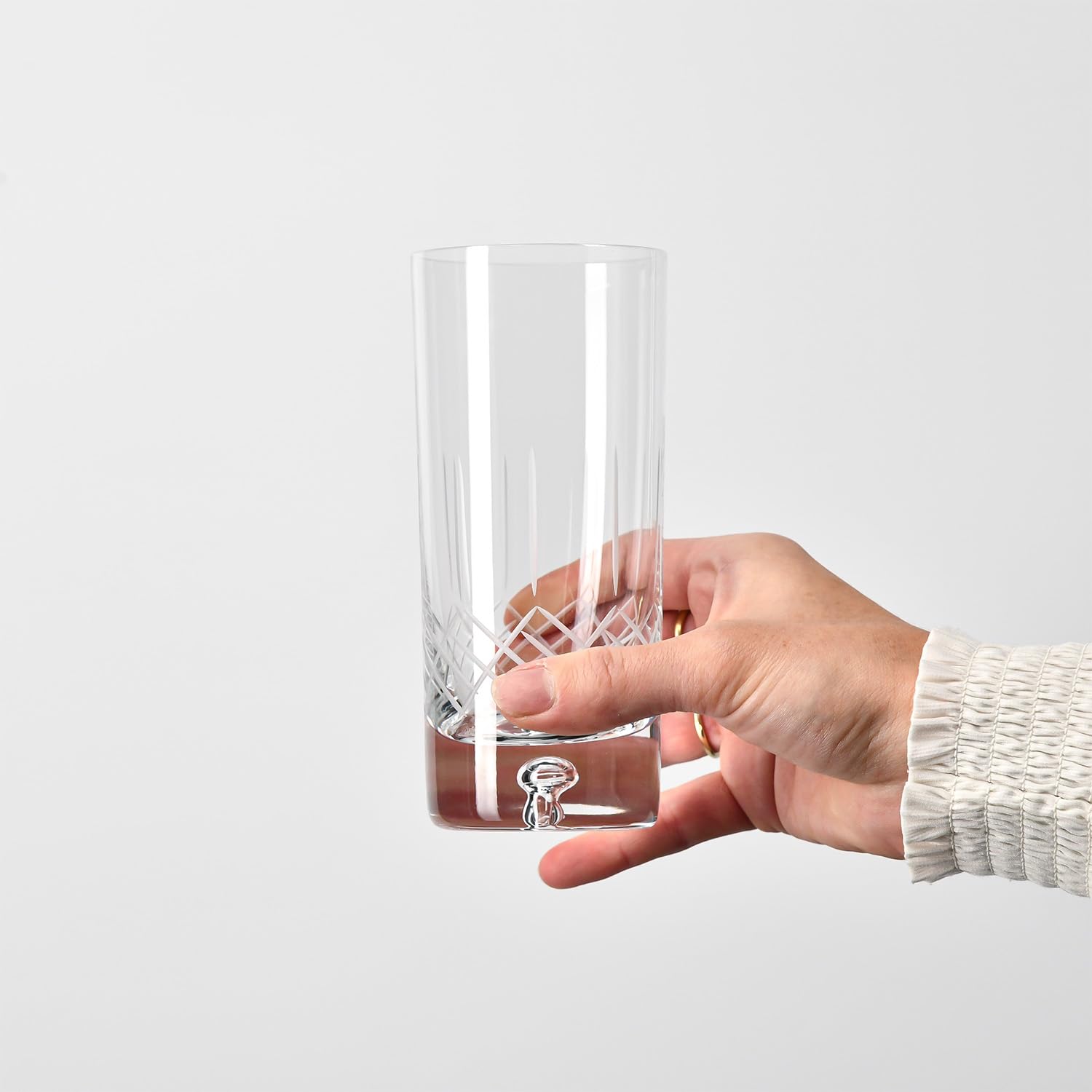 Krosno – Bicchieri per acqua, succhi e drink 300 ml – set da 4 pezzi – Collezione Saga – Vetro di cristallo – Realizzati a mano e incisi – Ideali come regalo