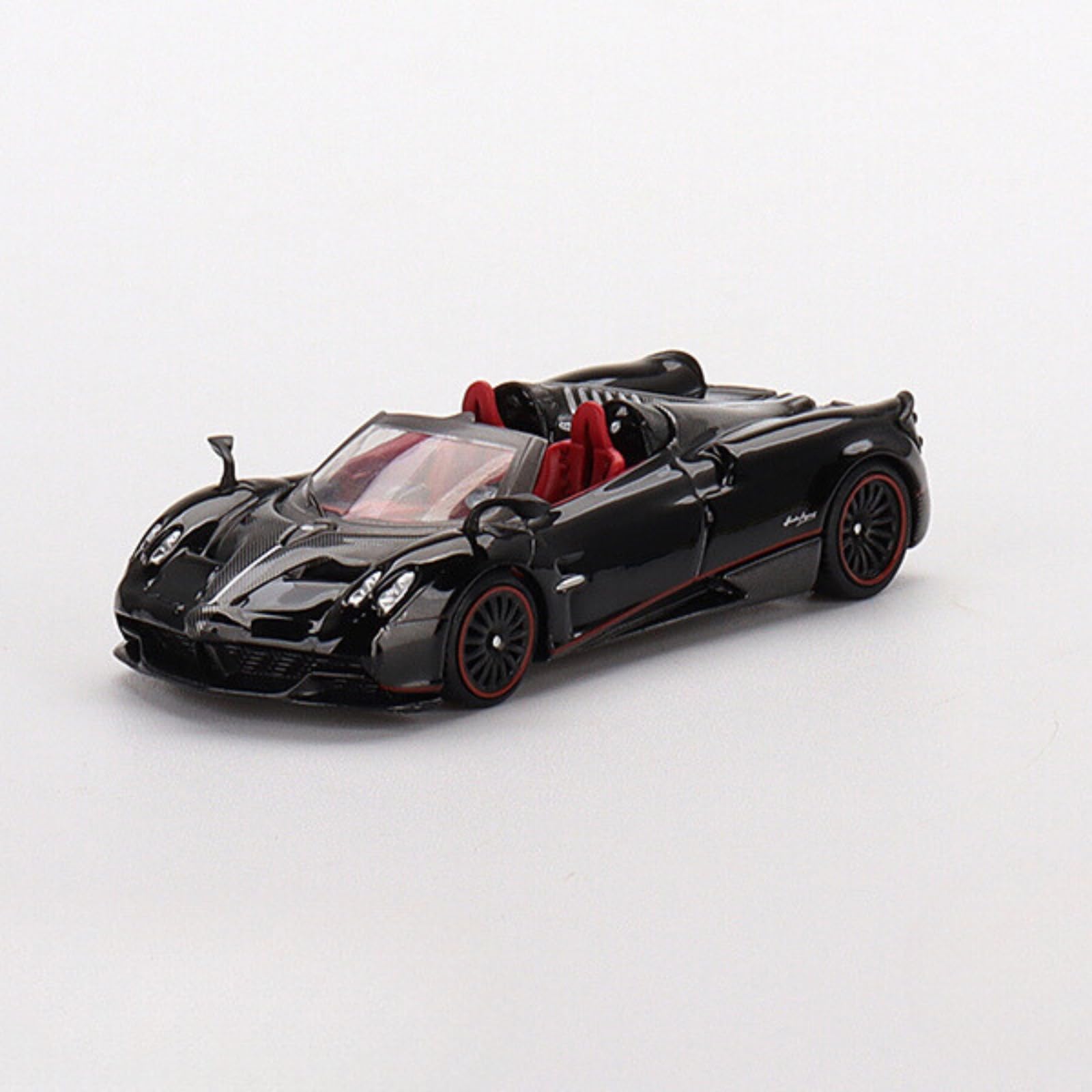 Amazon | TrueScale Miniatures MINI GT 1/64 パガーニ ウアイラ