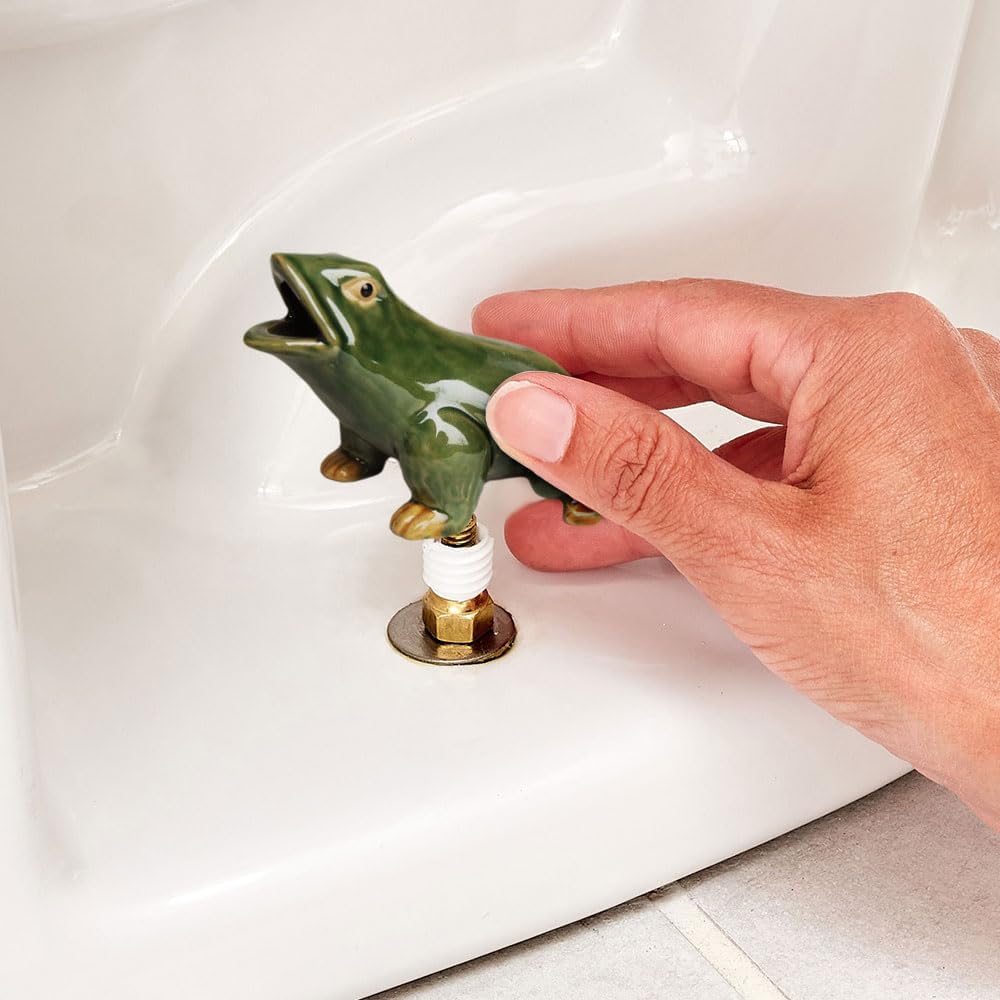 Frog Toilet Bolt Caps, Ceramic Cute Frog Toilet Bowl Bolt Covers for Bathroom Decor, Easy Installation, Oilet Replacement Parts Gadgets, Universal Fit for Most Standard Toilets (style 1)
