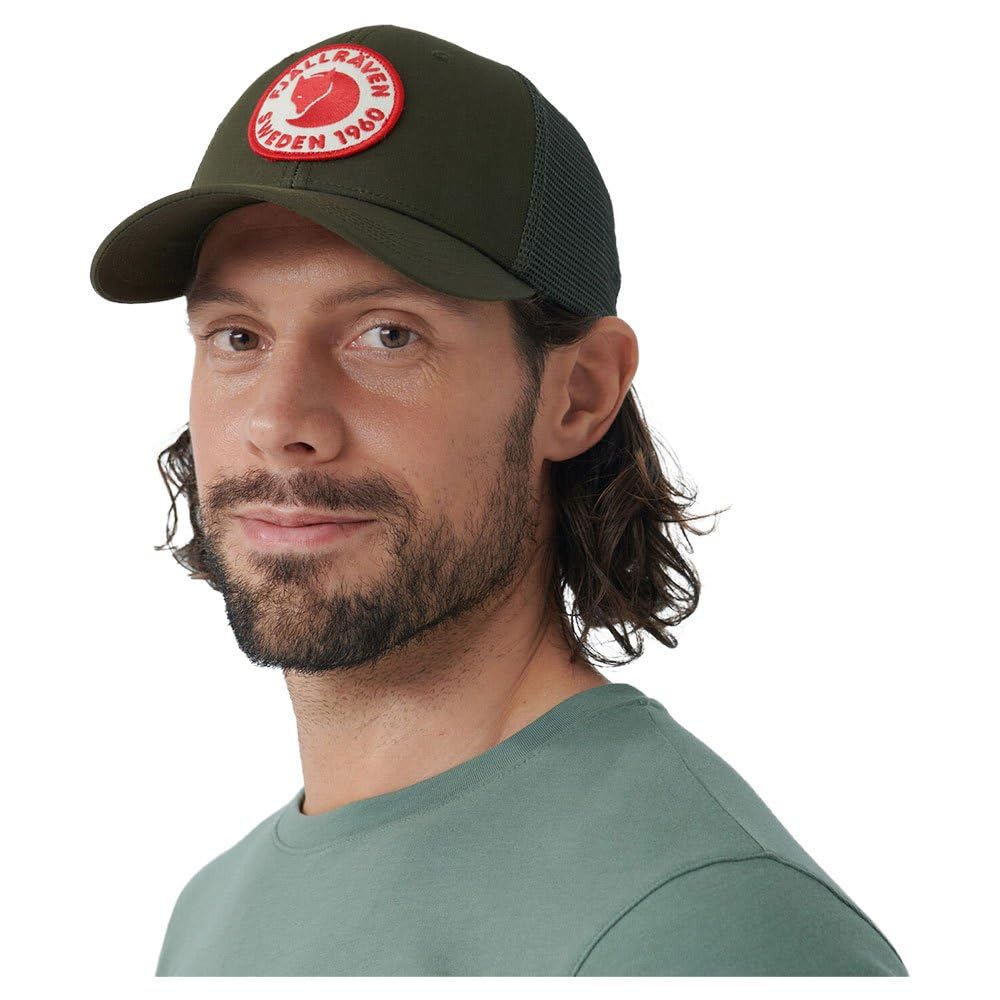 Fjallraven 78138 1960 Logo Långtradarkeps Hat Unisex-Adult Deep Forest S/M
