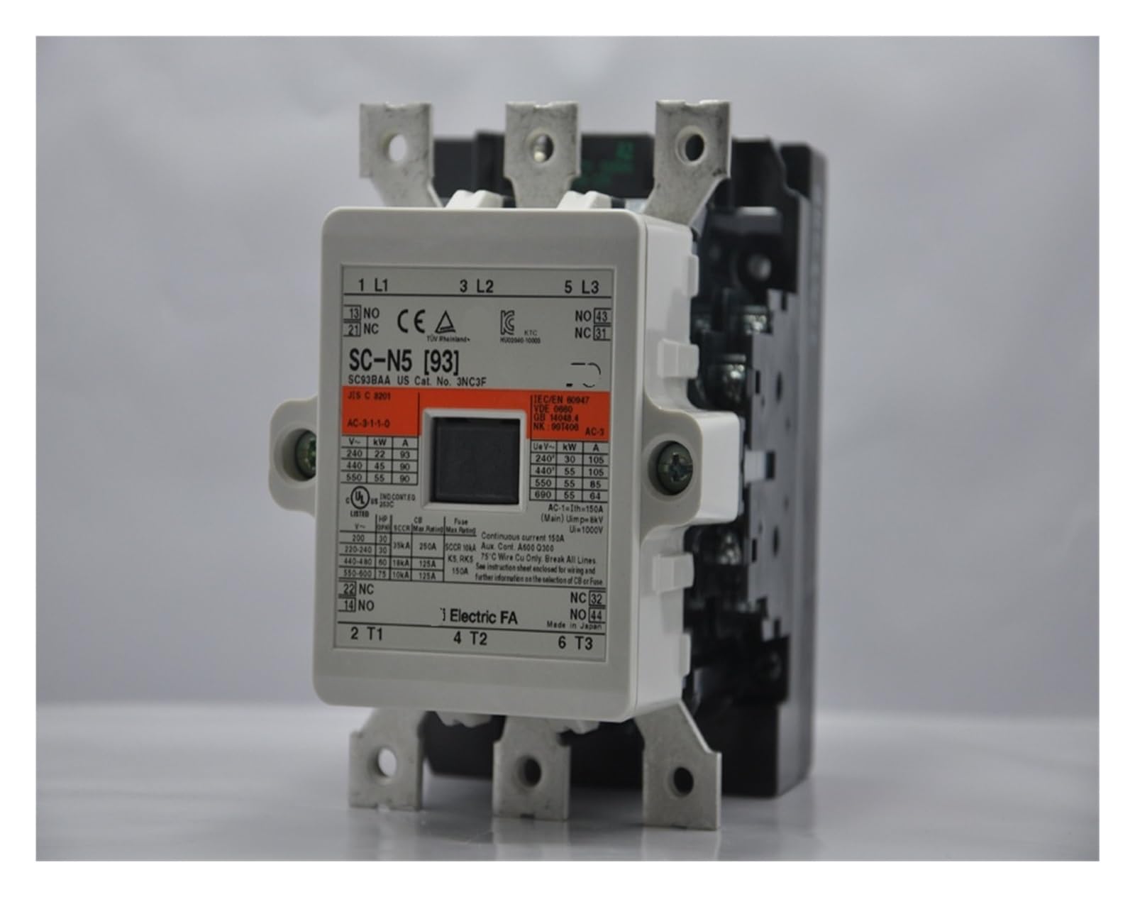 Contacteur CA SC-N6 anti-vibration commande 24V résout pannes tableau électrique