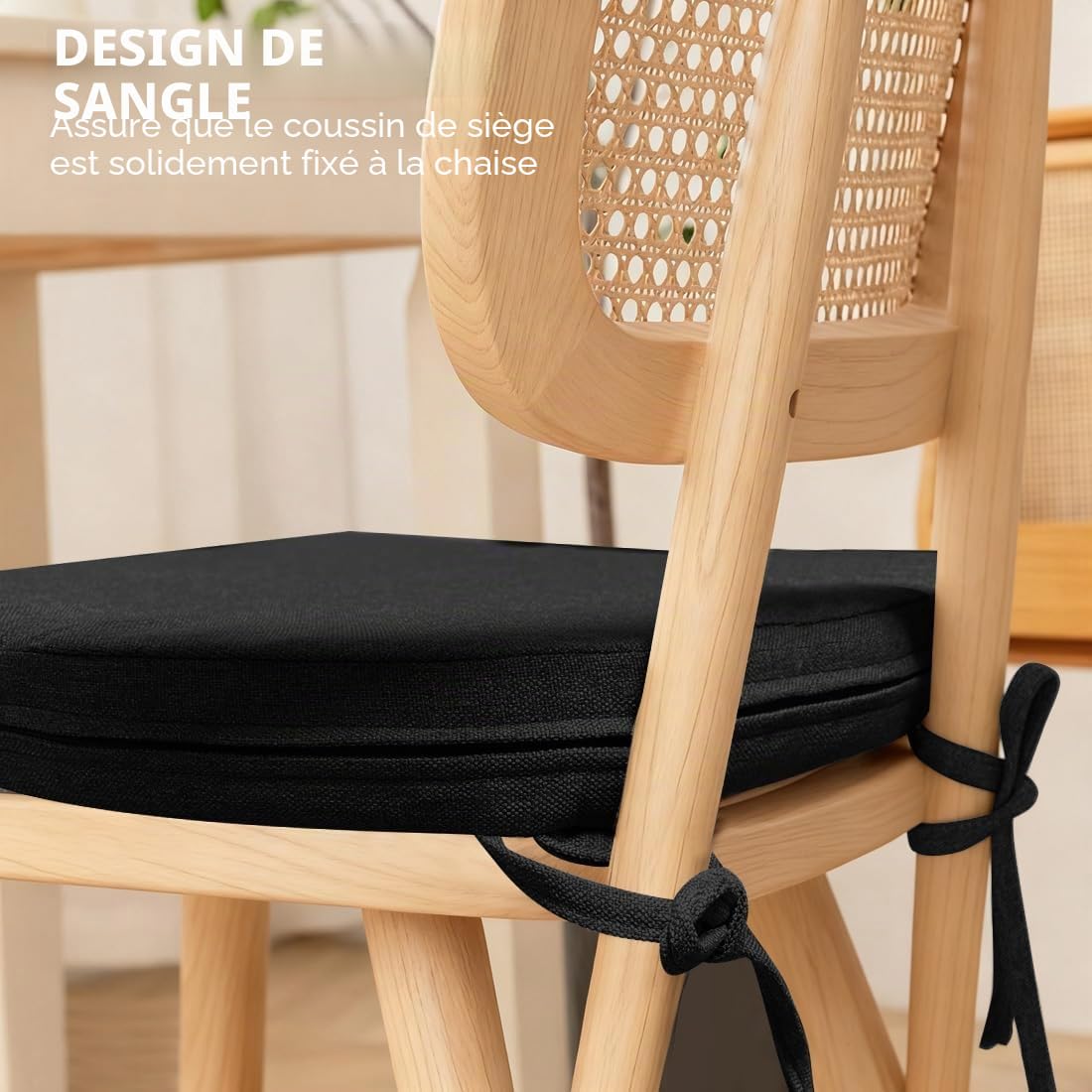 Lot de 2 coussins de chaise - 43 x 42 x 5 cm - En mousse haute densité - Coussin d'assise confortable pour l'intérieur et l'extérieur - Pour jardin, balcon, salle à manger, salon - Noir