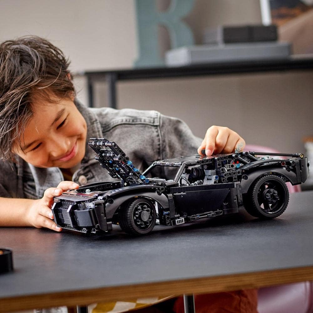 Lego Technic 42127 The Batman Batmobile (1360 pcs)