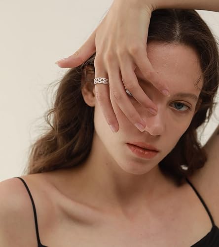 Vista 2 de YL Anillo de nudo trenzado para mujer, plata de ley 925, chapado en oro blanco de 18 quilates, circonita cúbica, infinito