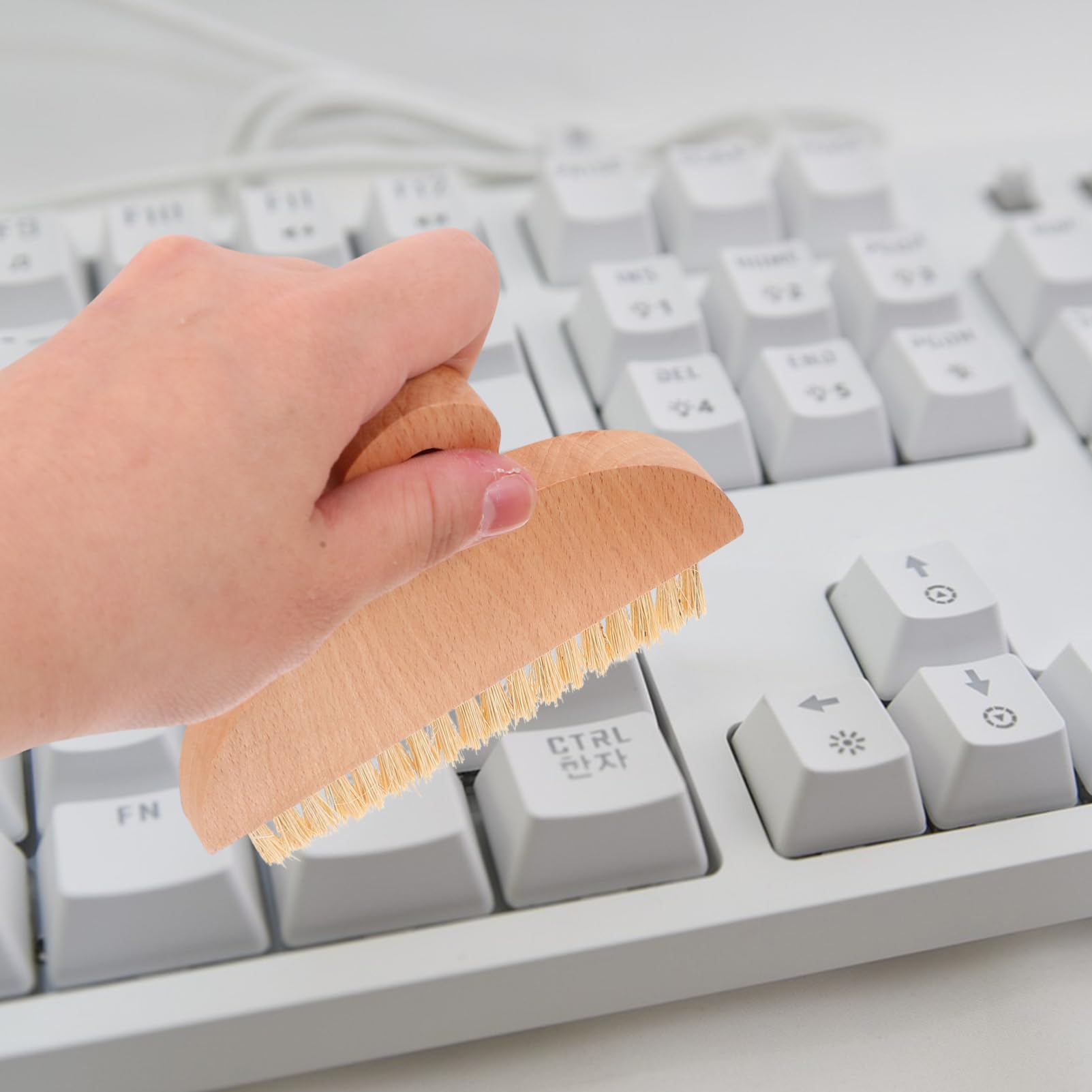 Alipis Mini Dustpan and Brush Set Keyboard Broom Portable Small Cleaning Brush and Dustpan for Computer Kids Toy