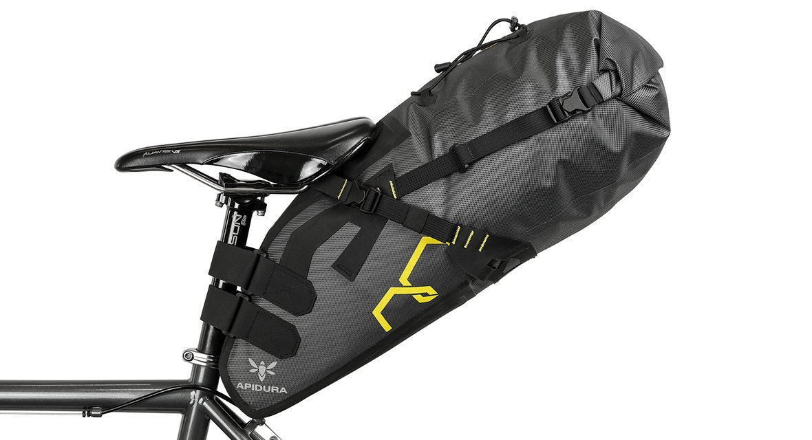 Amazon | APIDURA アピデュラ サドルバッグ ドライ・エクスペ