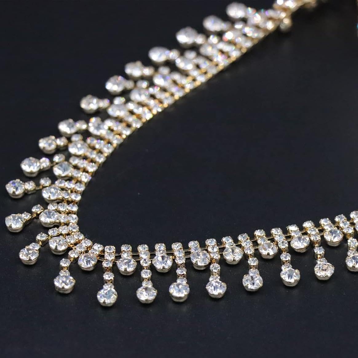 Jerler Gold Rhinestone Tassel Fringe Trim Crystal Close Chain Applique for Sewing Crafts Ideal Wedding Party Clothing DIY Decoration, 2 Yards 0.87" W