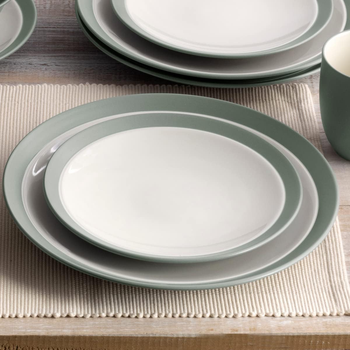 Noritake Colorwave Green 4-Piece Curve Place Setting, Service for 1