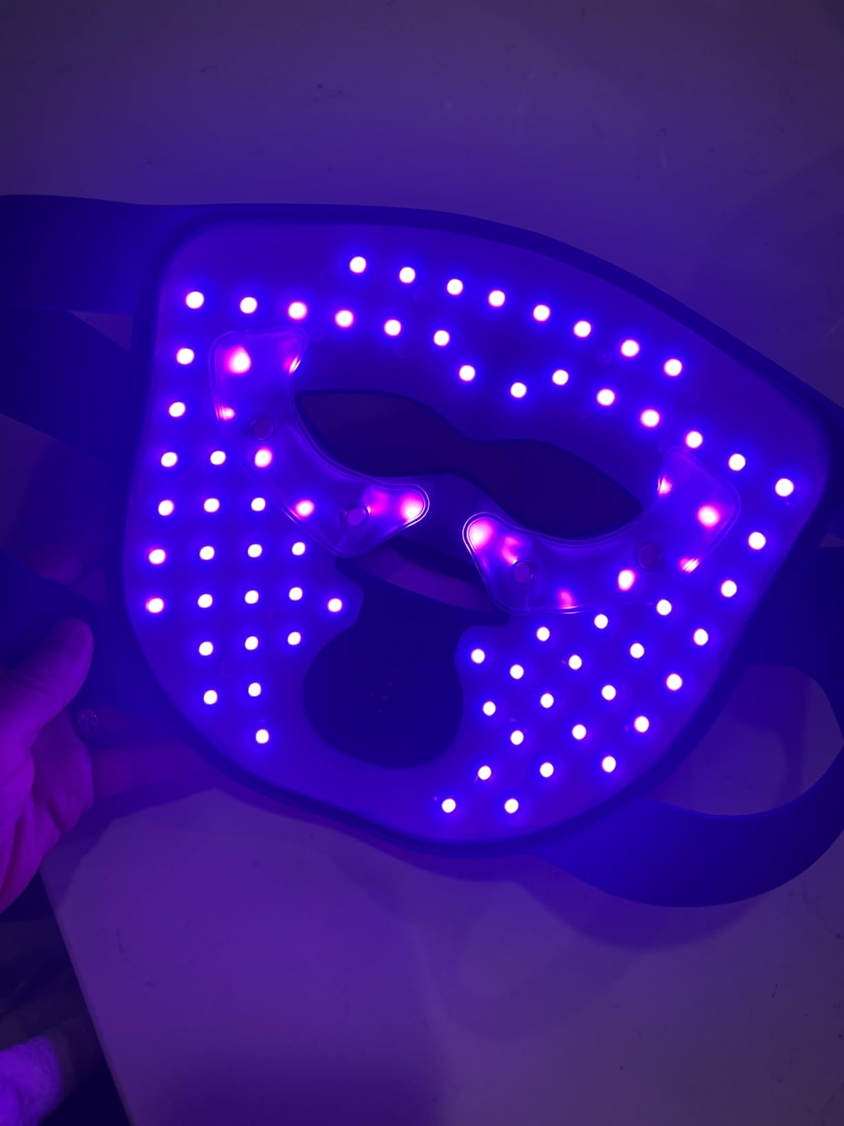 INIA Glow 4D Wireless Red Light Therapy Mask for face – Dual NIR, 320 LEDs, 4 Modes, Under-Eye Cooling, Cordless & Rechargeable LED Face Mask for Home & Travel, Skincare Mom Wife, Blue