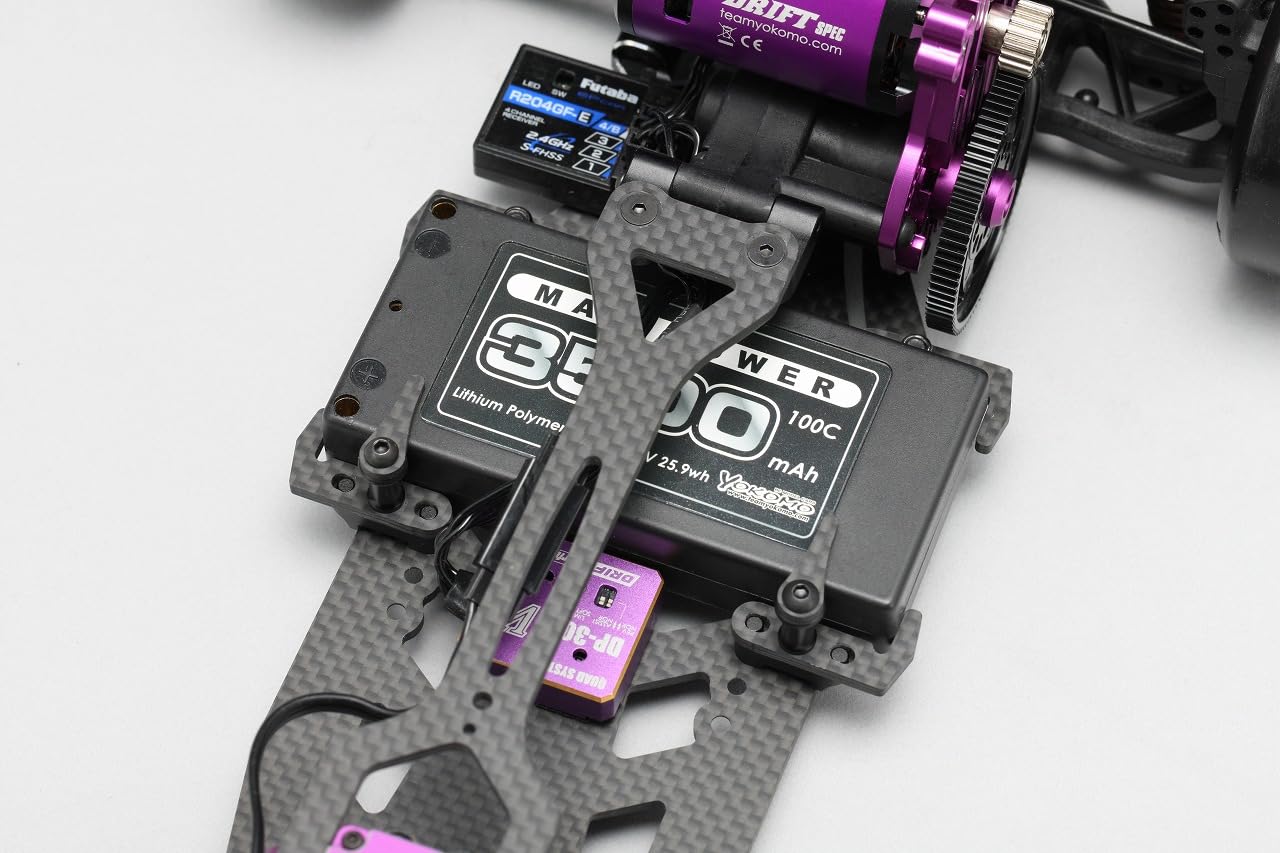 特注シルバー仕様　ヨコモ用YD-2 ライトウエイトフレックスシャーシ蕨山カーボン 特注シルバー仕様 ヨコモ用YD-2 ライトウエイトフレックス