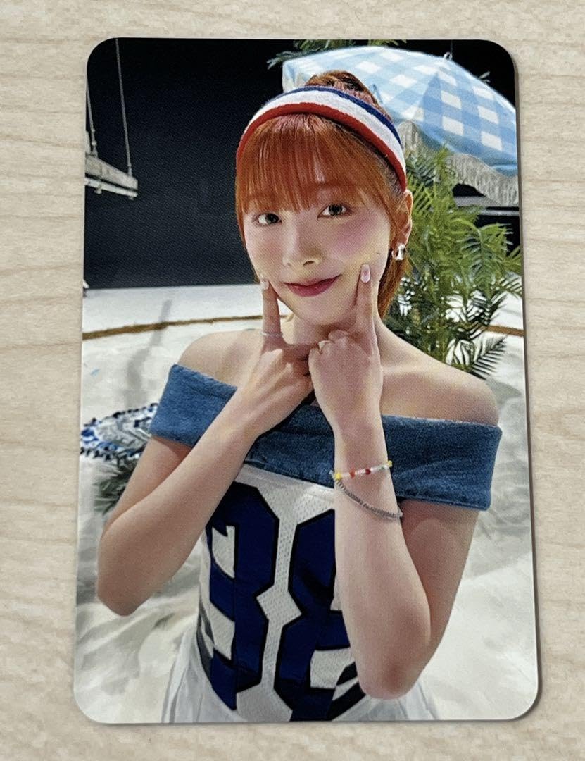 Amazon.co.jp: NiziU 会場限定 トレカ フォトカード ミイヒ : おもちゃ