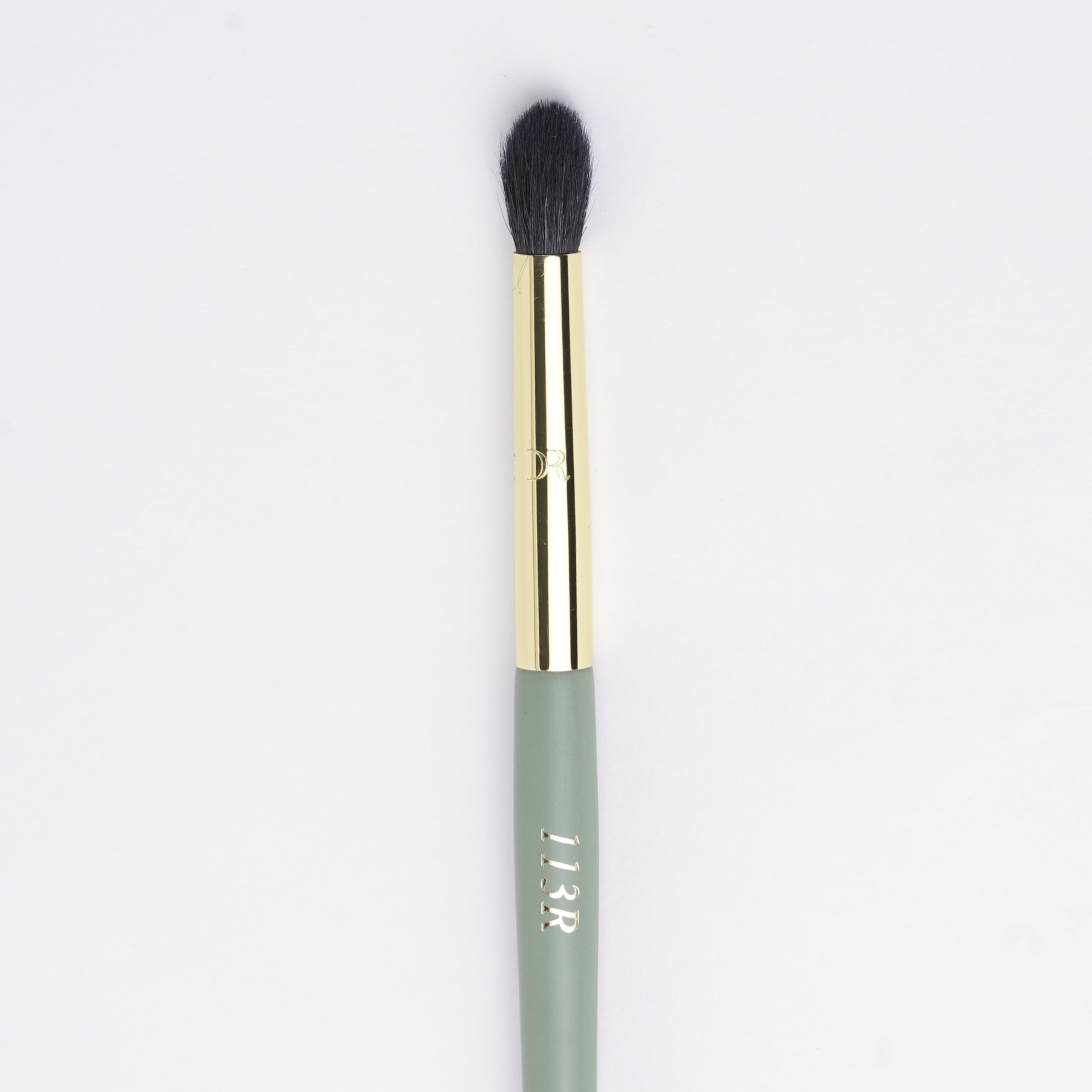 113R ESSENTIAL GOAT HAIR EYESHADOW BRUSH- POINTED NATURAL GOAT HAIR BRUSH FOR EYES-ROUND GOAT HAIR BLENDING BRUSH- EYESHADOW BRUSH- GOAT HAIR BRUSH- ROUND SMALL MAKEUP BRUSH FOR EYESHADOWS