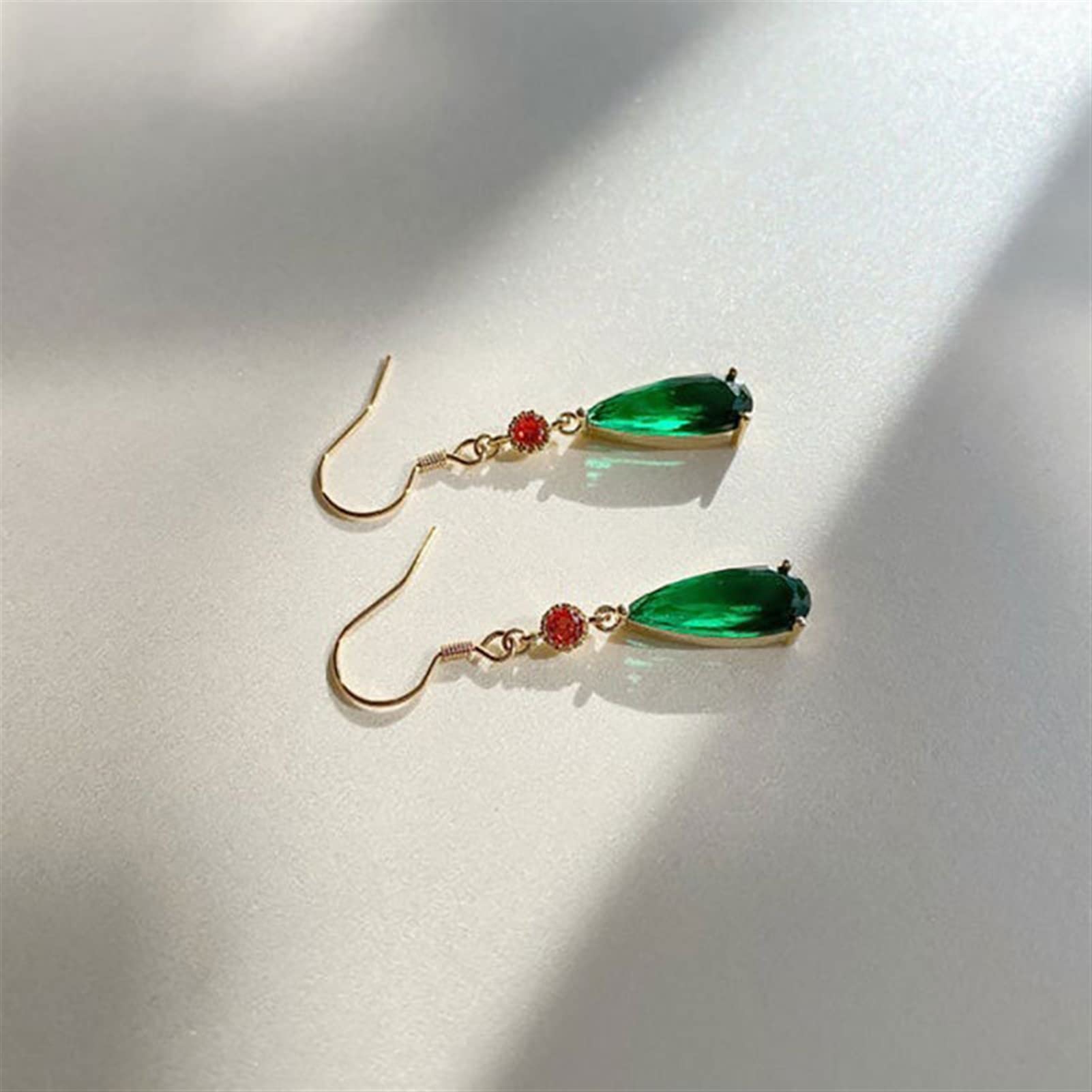 Pendientes De Anime Howl | Aretes De Lágrima De Cristal Verde Para Cosplay | Joyería Hipoalergénica De Calidad | Regalo Perfecto Para Fans Del Anime
