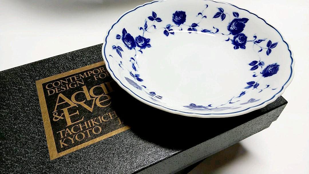 たち吉 青花 バラ 大皿 オードブル皿 スープ皿など31枚 Adam&Eve Amazon.co.jp: たち吉 青花 バラ 大皿 オードブル皿 スープ皿