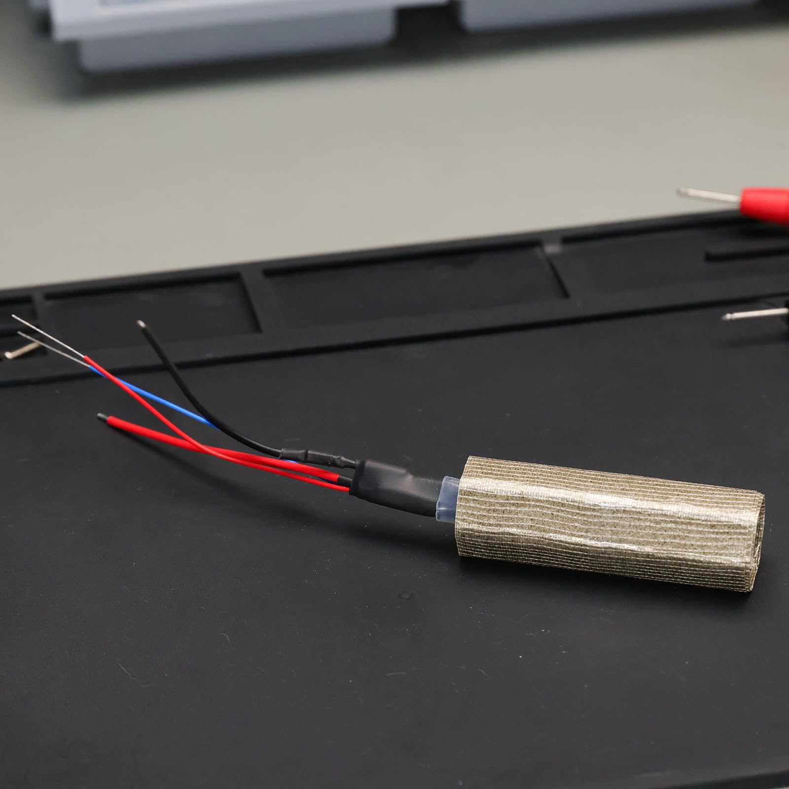 YIHUA 857 Hot Air Gun Heating Element Heater For Yihua 862BD 853D 2A USB 853D 5A-II 948-II 995D — view 4