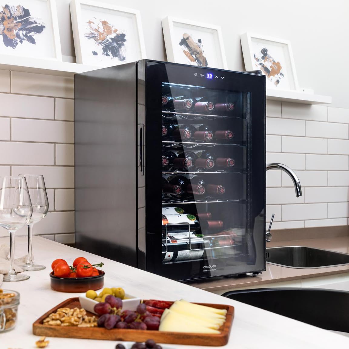 Cecotec Bolero GrandSommelier 2050 Black Getränkekühlschrank 24 Flaschen Kompressor 5-18°C leise vibrationsfrei