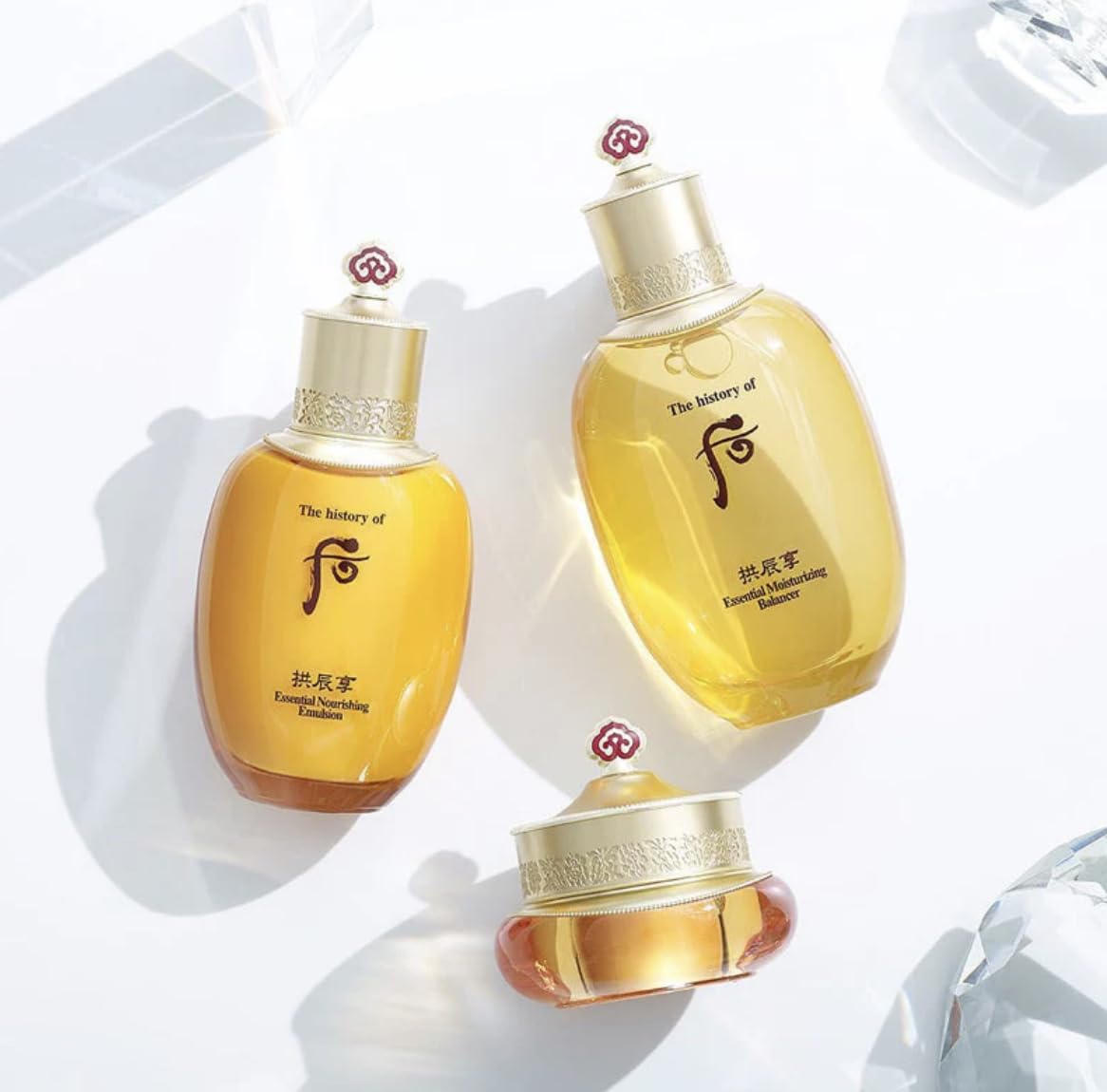 Perfect Winter Hydration Korean Skincare Gift Set of 3 Products Inclusive of Moisturizing Balancer 20ml, Nourishing Emulsion 20ml ,Nutritive Cream 4ml, by wh, Made in Korea