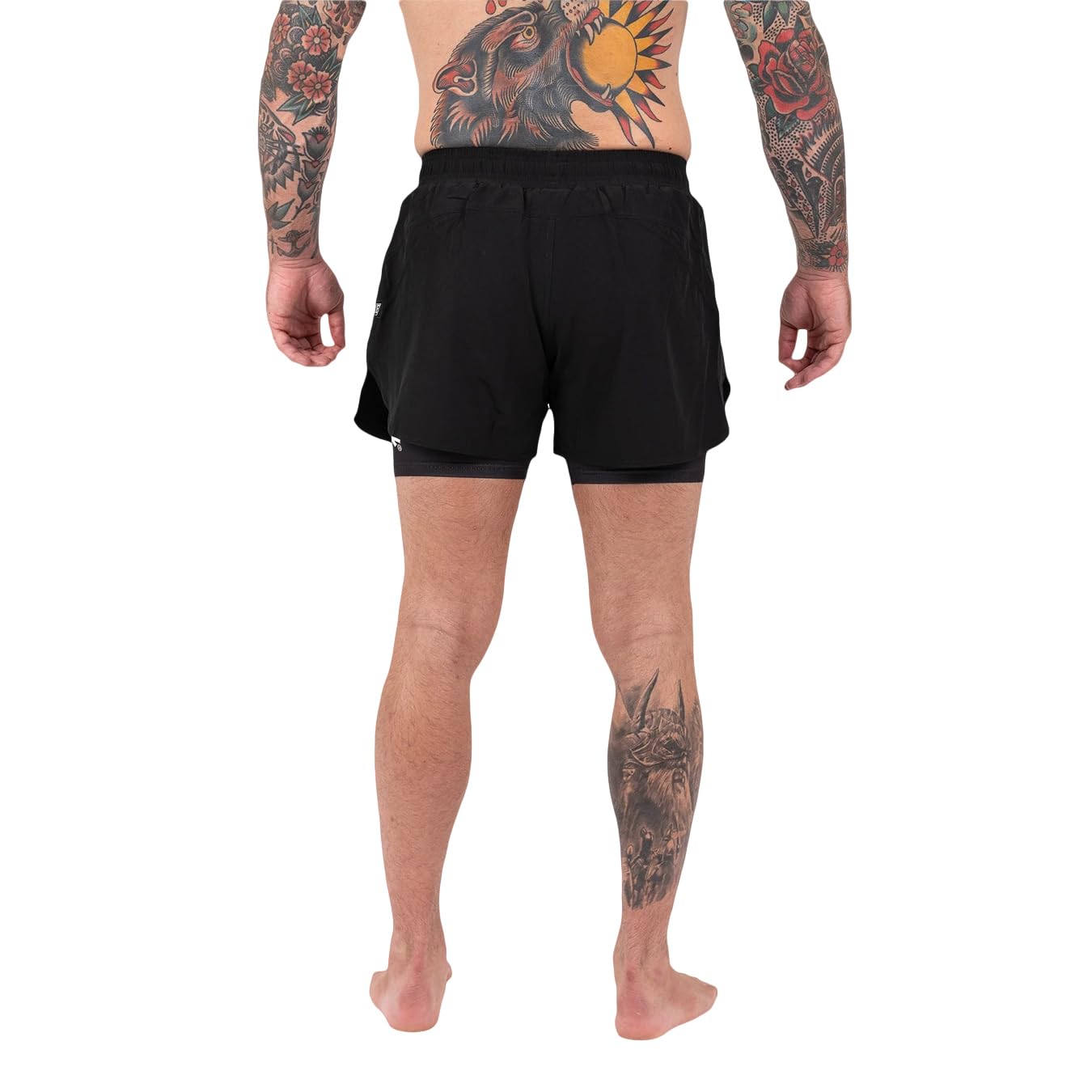 SCRAMBLE Kombinowane spodenki bojowe. Lekkie spodenki MMA do boksu, BJJ, Muay Thai, Kickboxingu, jazdy na rowerze, biegania i siłowni. Spodenki sportowe do sztuk walki dla mężczyzn.