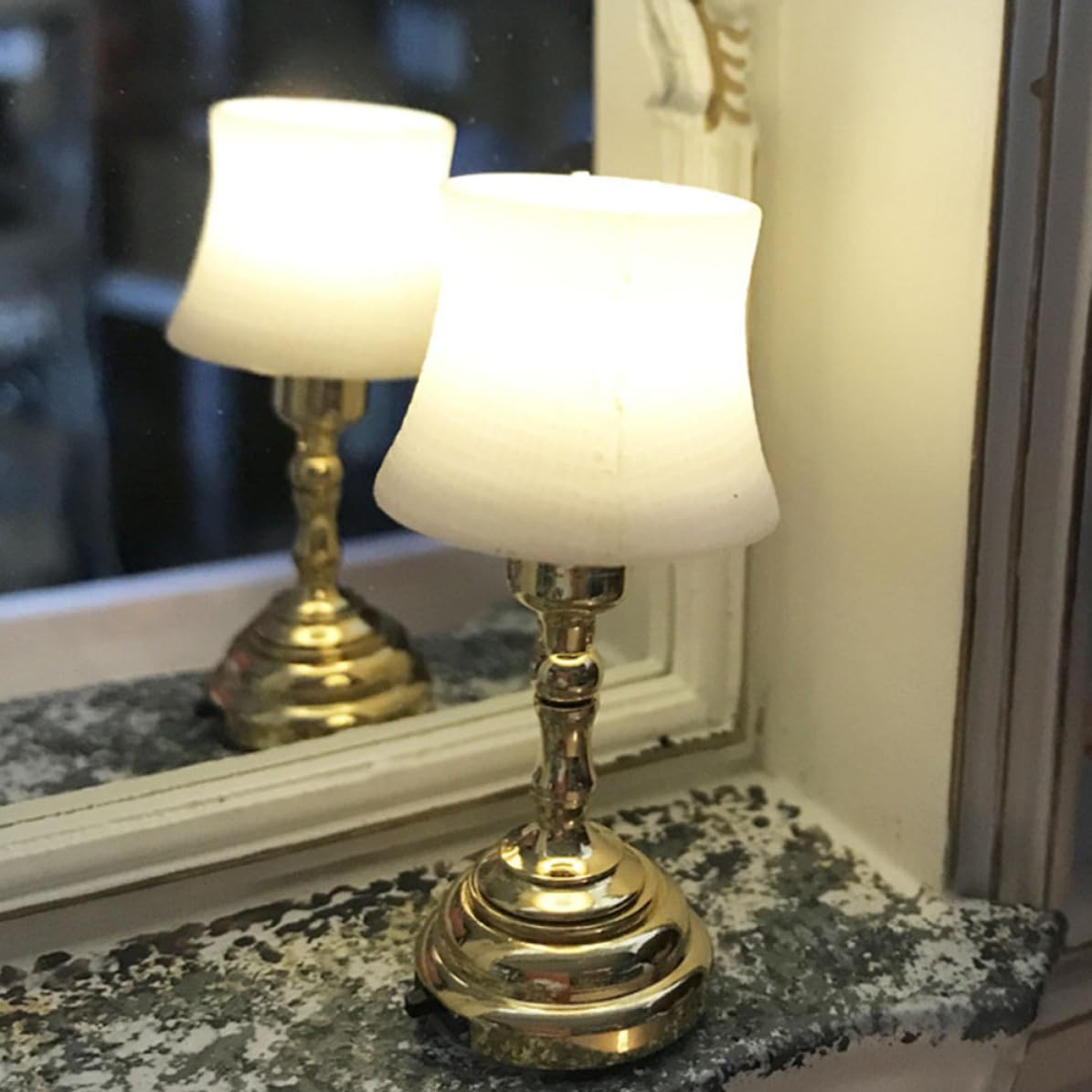 SOLUSTRE Mini Lámpara de Mesa LED para Casa de Muñecas, 2 Piezas, Decoración de Mini Casas Luz Clara, Plástico y Aleación de Aluminio para Escena DIY
