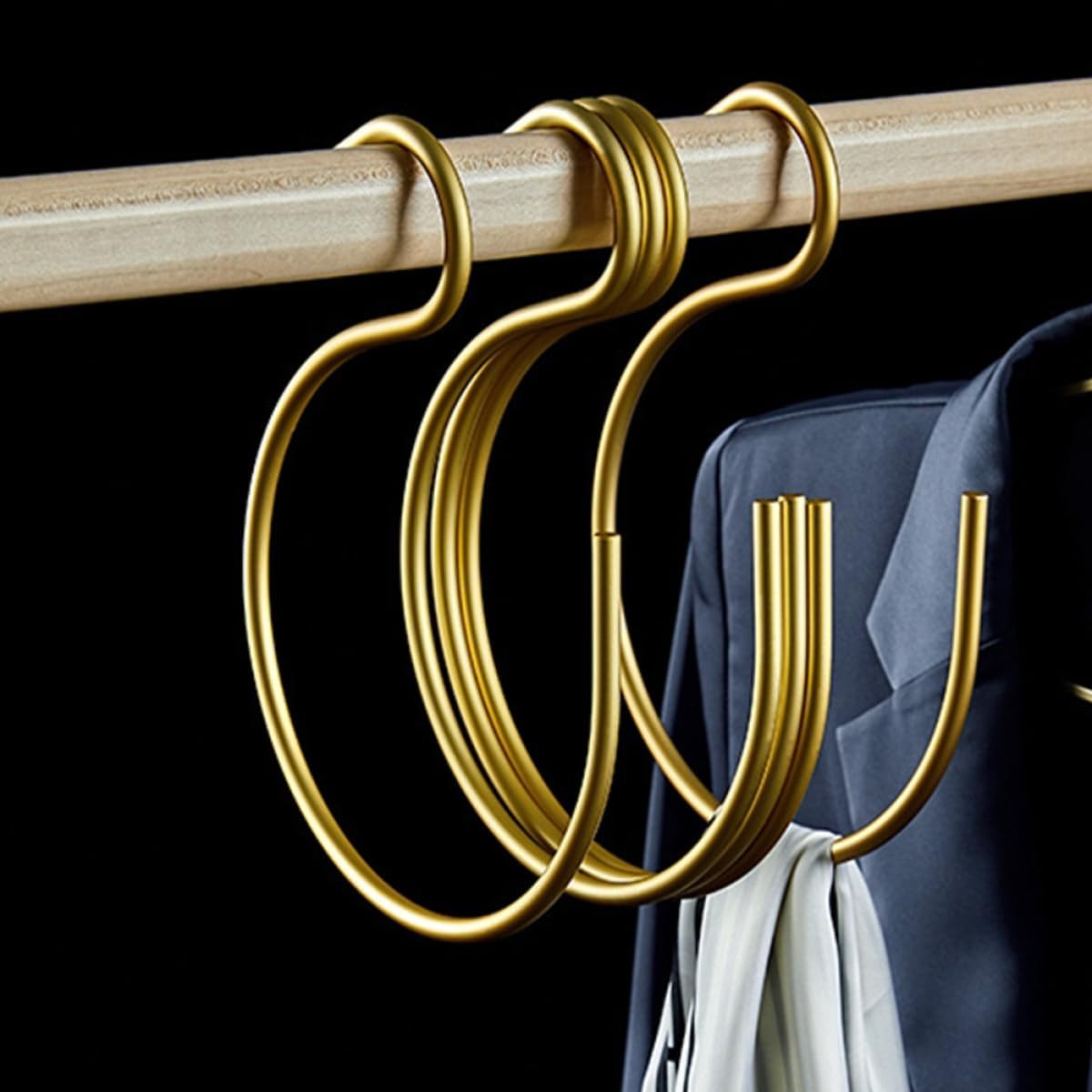 Xmas 2pcs S Shaped Scarf Hanger Organizer Golden Aluminum Alloy