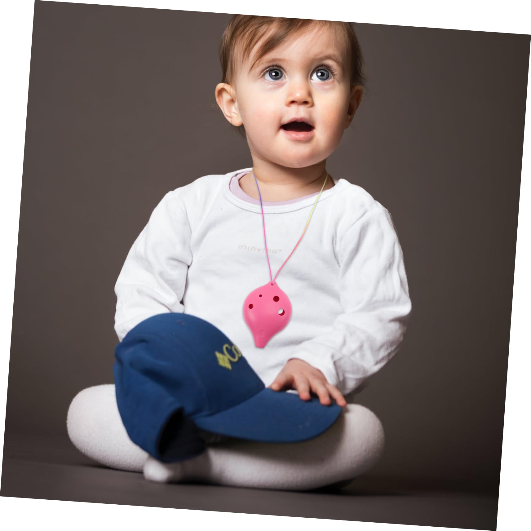 Garneck Wind Instrument Learning Tool 6-hole Ocarina Plastic Portable for Boys and Girls Adults Musicians Random