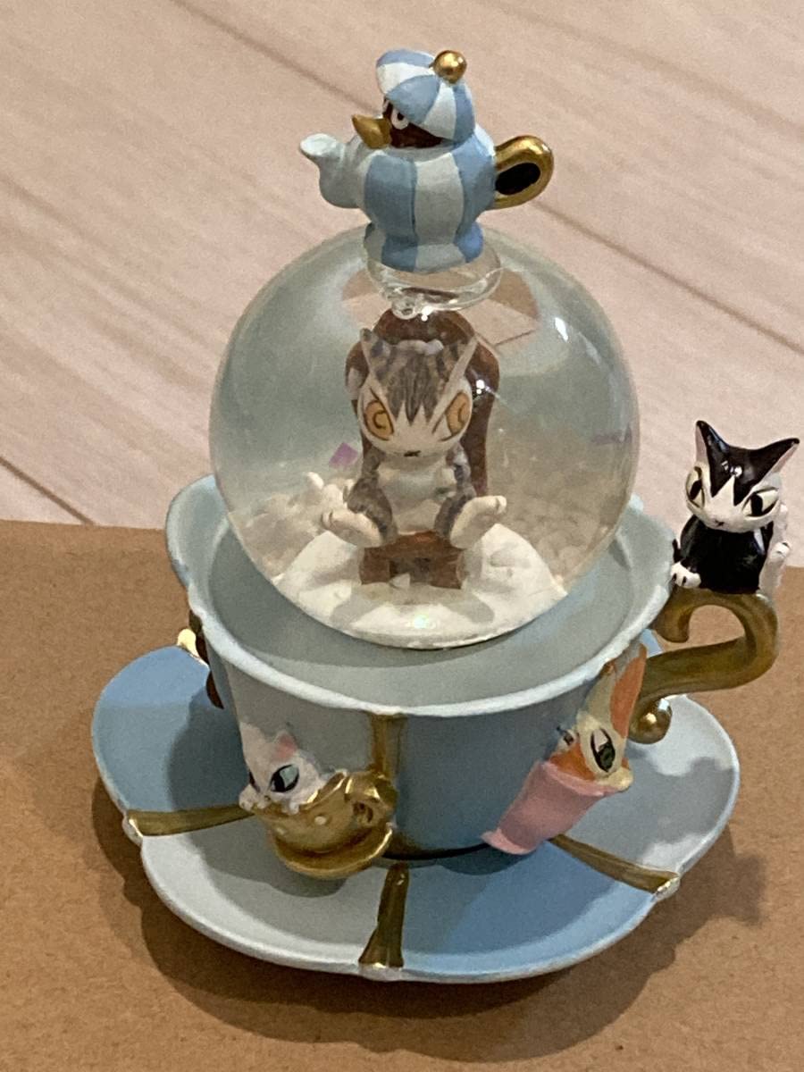 わちふぃーるど　ダヤン　スノードーム　オルゴール わちふぃーるど ダヤン ノベルティ ミニスノードーム 2点セット Amazon.