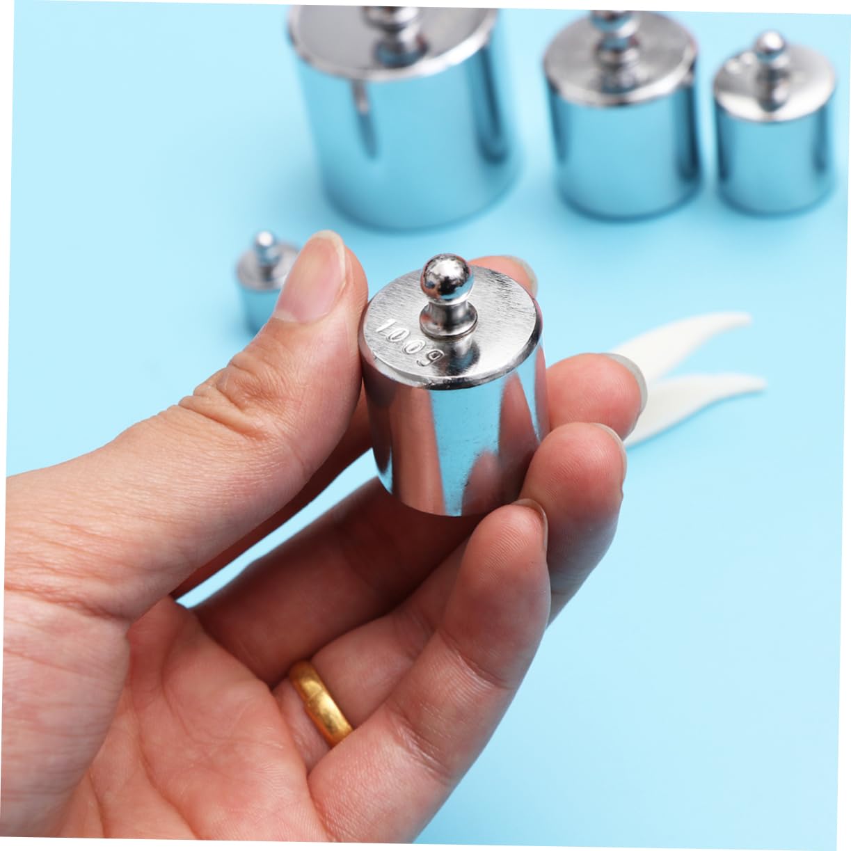 HOMOCONO Weight Balance Scale 1000 Grams Calibration Weights Kit with Tweezers for Easy Handling