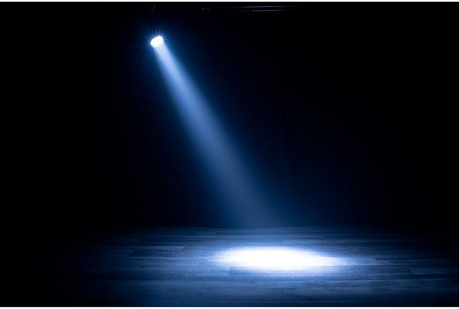 Cool spotlight effect from ADJ Encore LP7IP