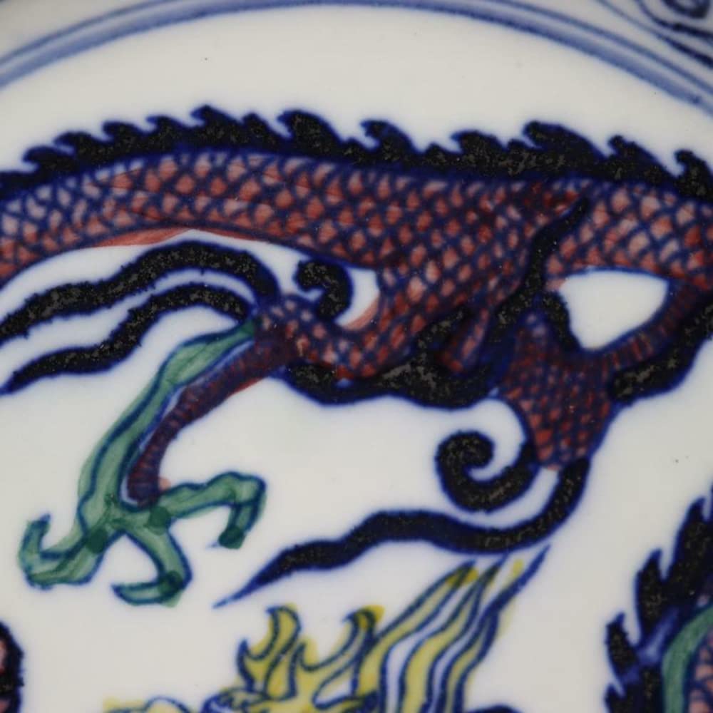 中国　明清時代 ドラゴン装飾の陶器皿 中国 明 ドラゴン装飾の陶器皿 中国 明清時代 ドラゴン装飾の陶器皿