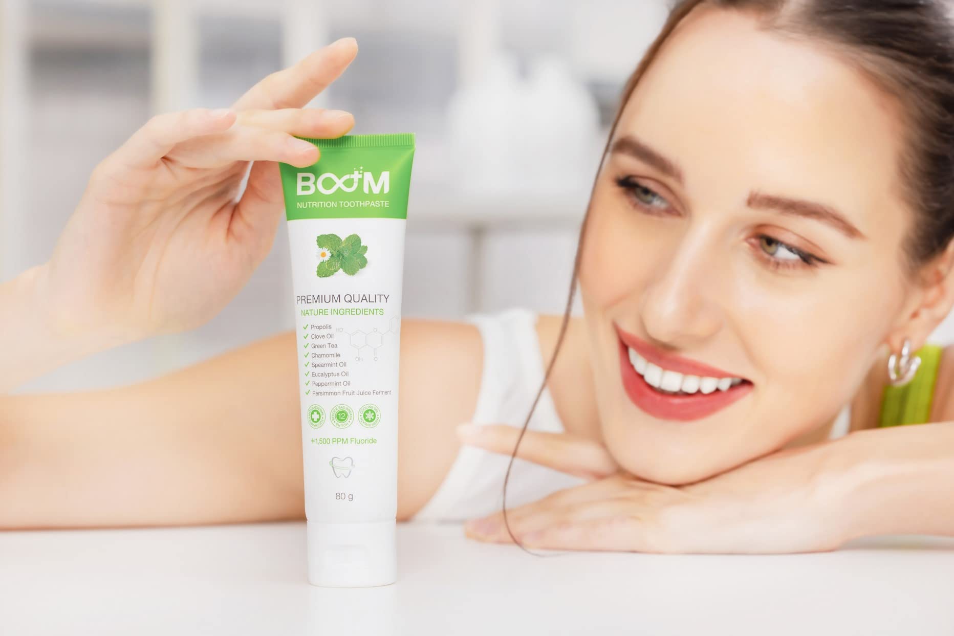 Boom Nutrition Toothpaste with Nutrional Extracts and Essential Oils