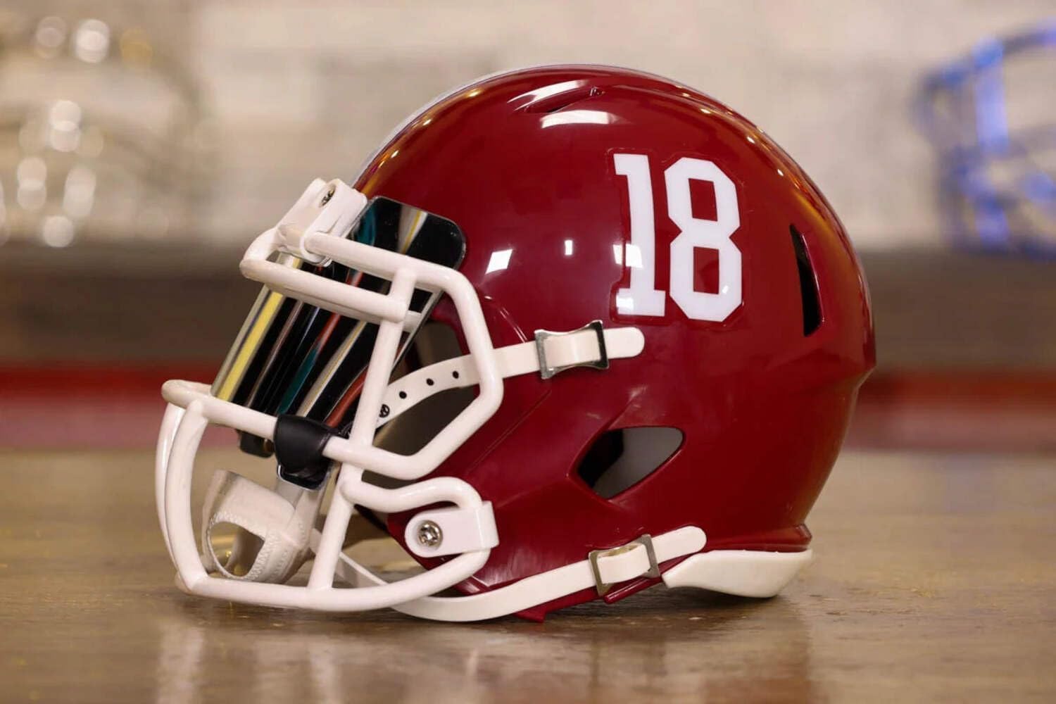 Alabama Collectible Speed Mini Helmet - GG Special Edition - with Free USA Flag Decal - Perfect for Sports Fans and Collectors - Green Gridiron