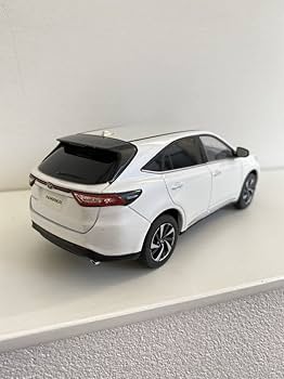 トヨタ ミニカー 1/30 ハリアー60 アクア アルファード カムリ Amazon | 1/30 トヨタ アクア AQUA 後期 カラーサンプル