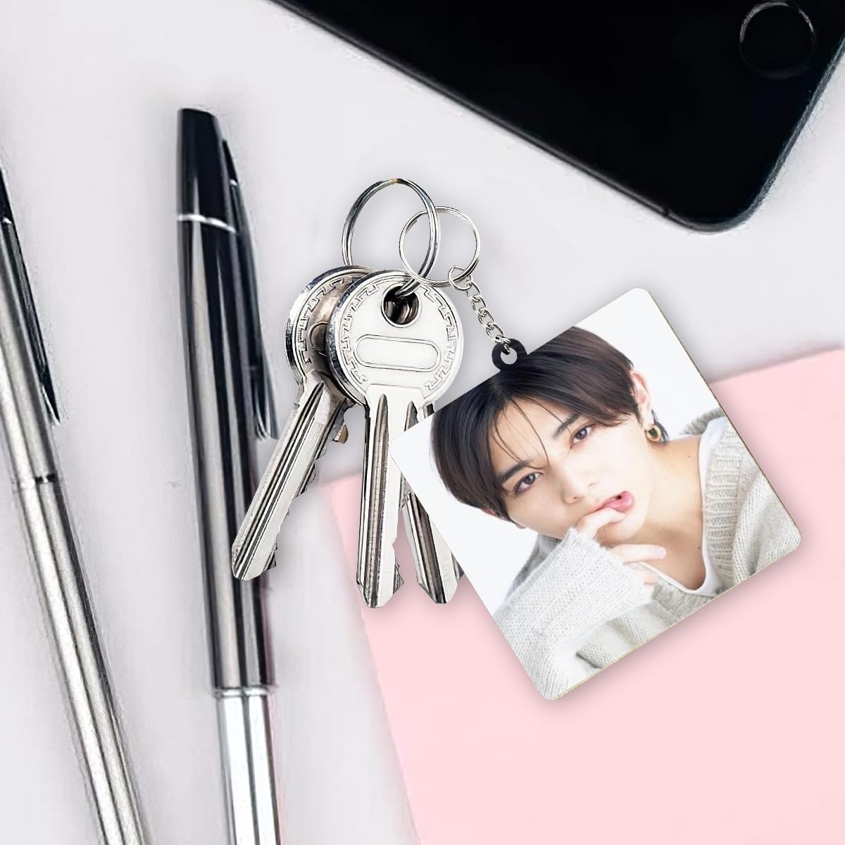 山田涼介 王様に捧ぐ薬指 DVD アクスタ キーホルダー ステッカー 5点セット 山田涼介 王様に捧ぐ薬指 DVD アクスタ キーホルダー ステッカー 5点