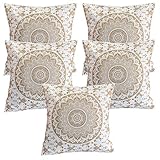 Contenido del paquete: 5 fundas de cojín. Patrón: Mandala Ombre y floral