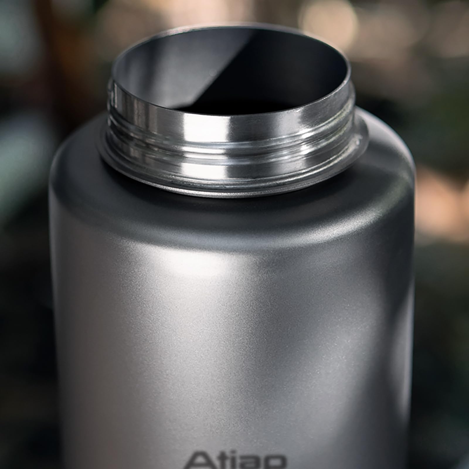 Bouteille d'eau en titane ultra légère et étanche pour camping, randonnée (1000 ml)